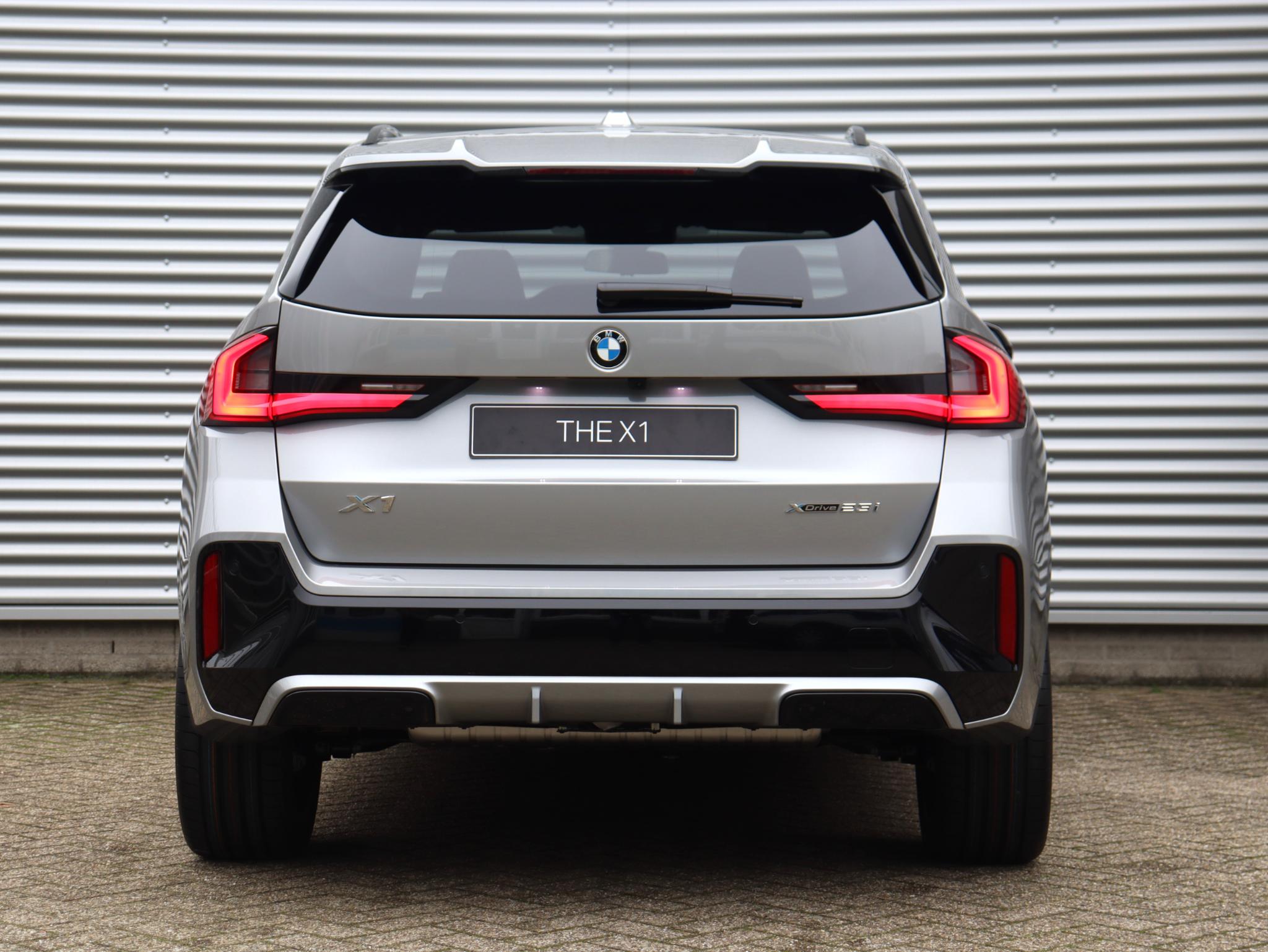 BMW X1 xDrive23i - Afbeelding 4