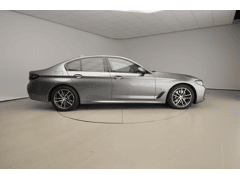 BMW 5 Serie Sedan 530i - Afbeelding 4