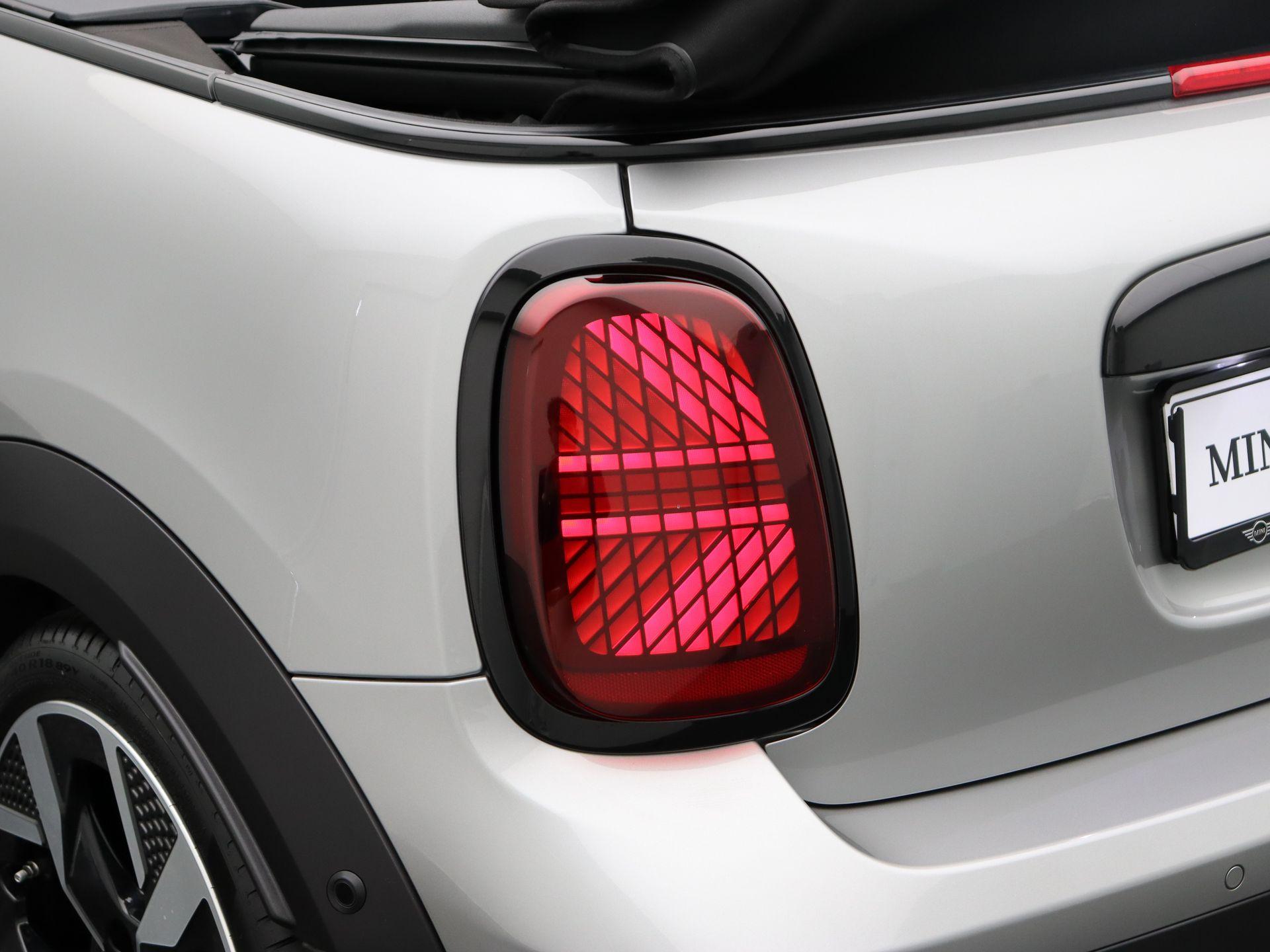 MINI Cabrio