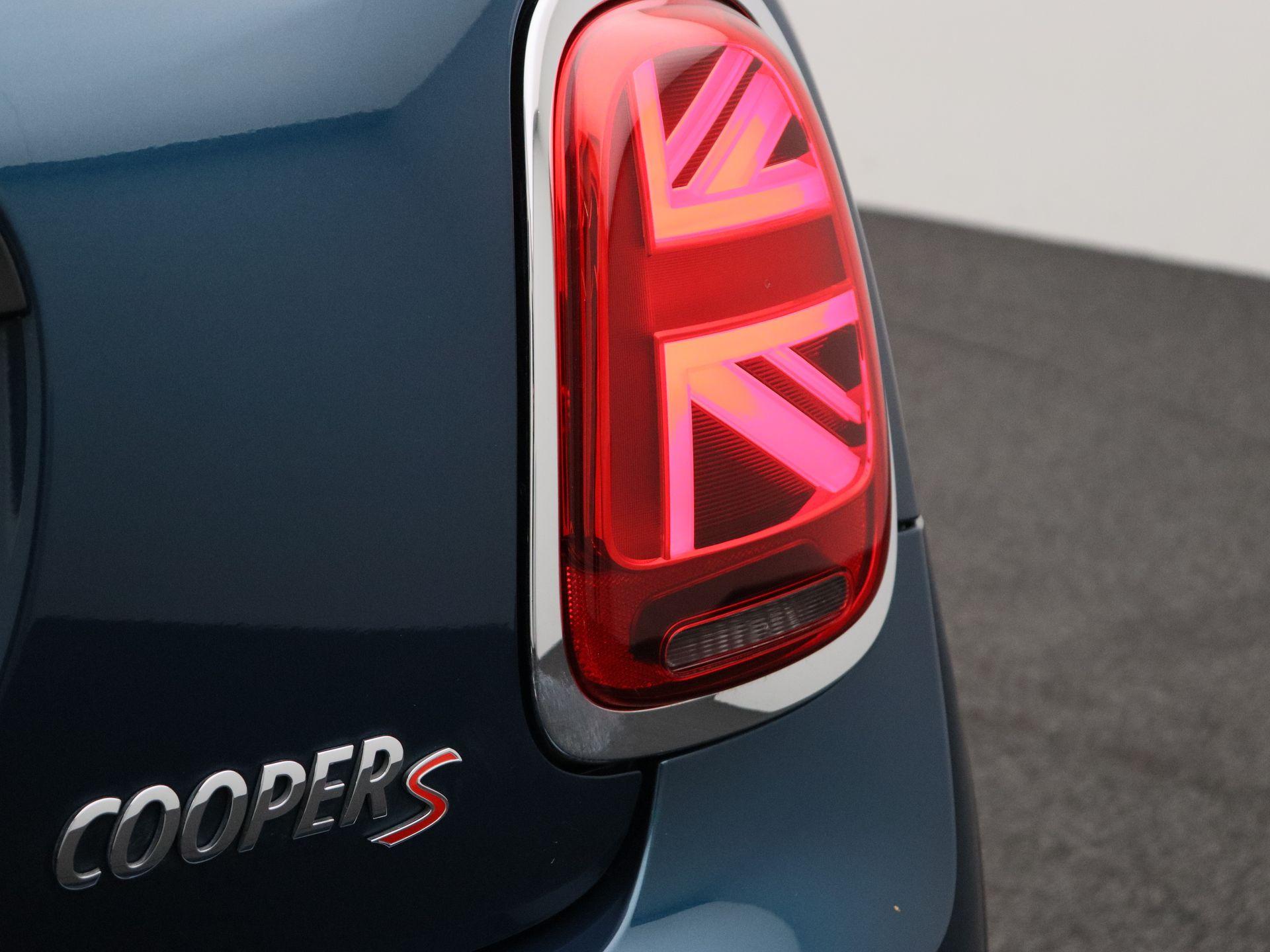 MINI Cabrio
