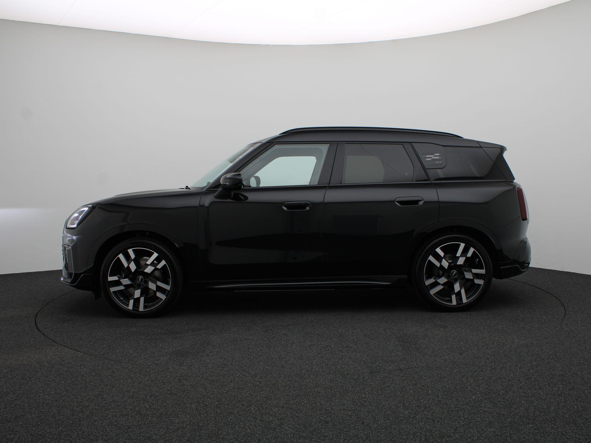 MINI Countryman SE ALL4 John Cooper Works L 66.5 kWh - Afbeelding 4