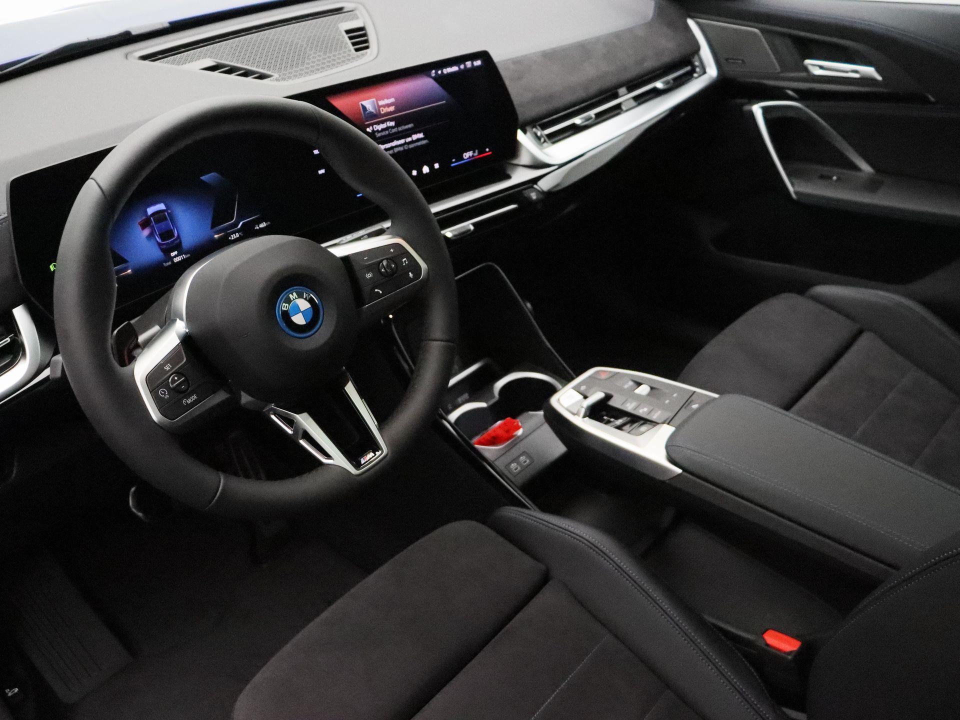 BMW iX2