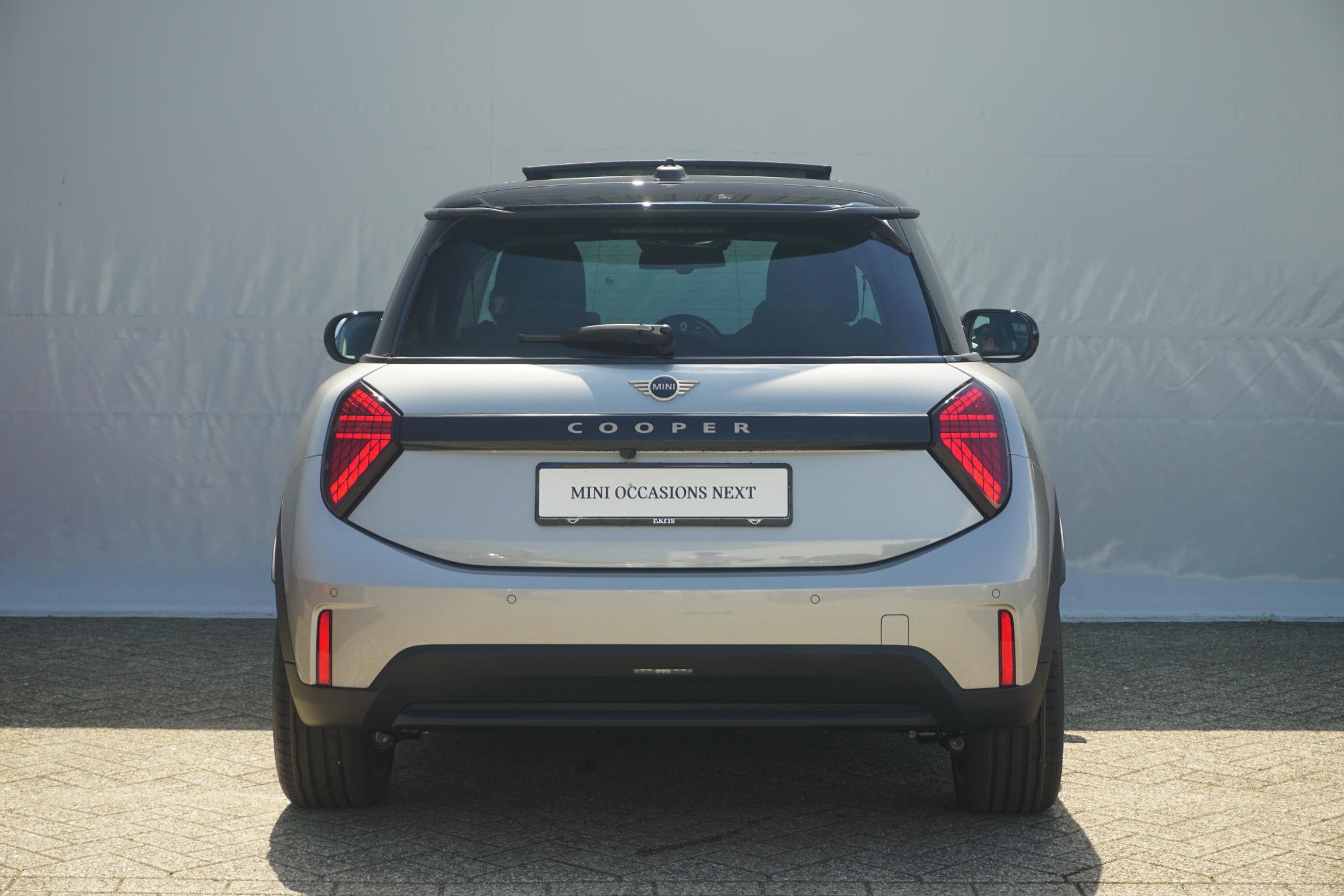 MINI 3-deurs Cooper C - Afbeelding 5