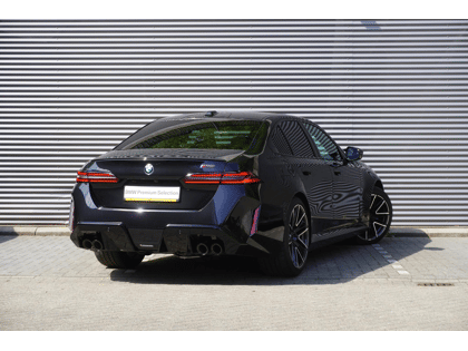 BMW M5 Sedan - Afbeelding 2