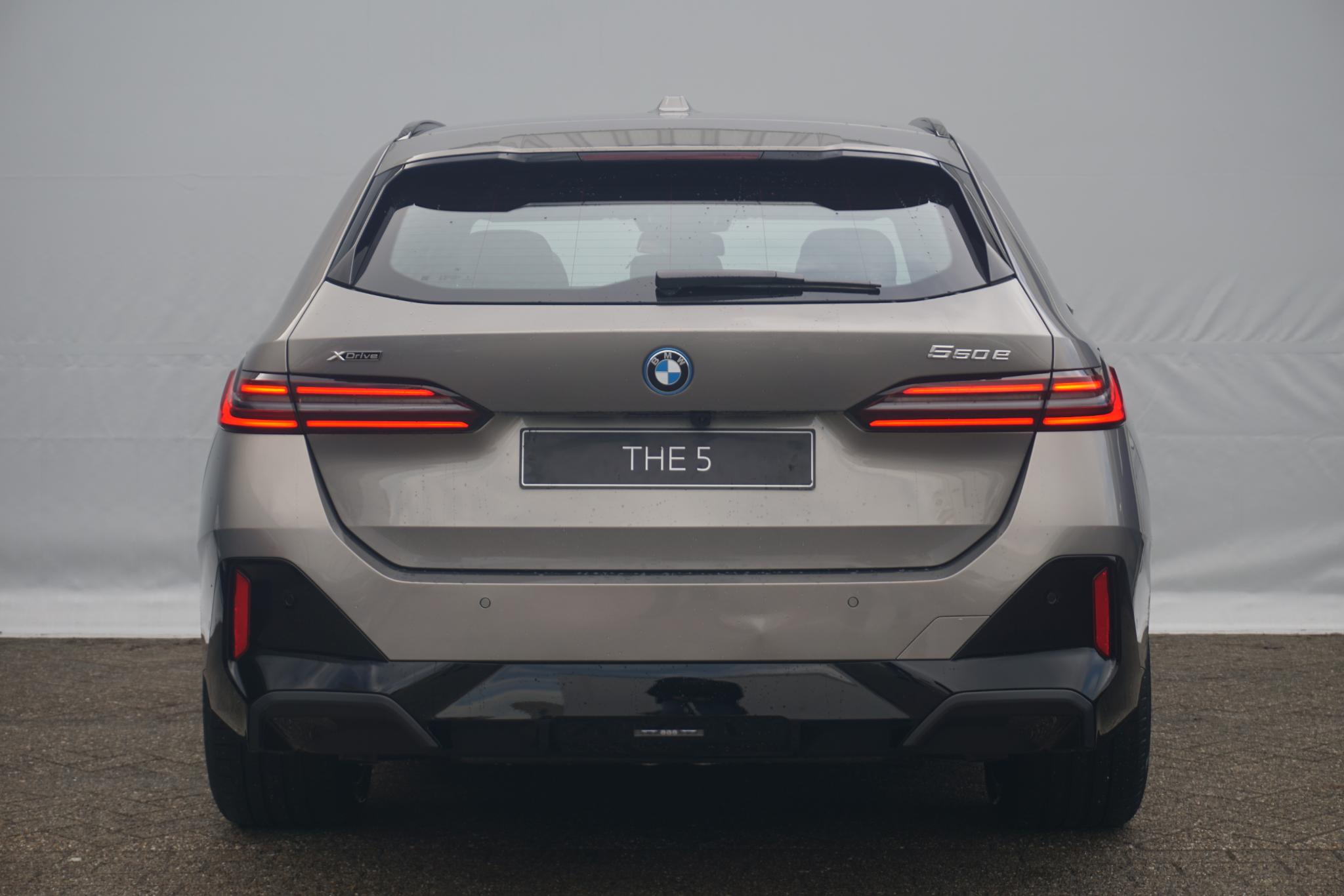 BMW 5 serie Touring 550e xDrive - Afbeelding 4