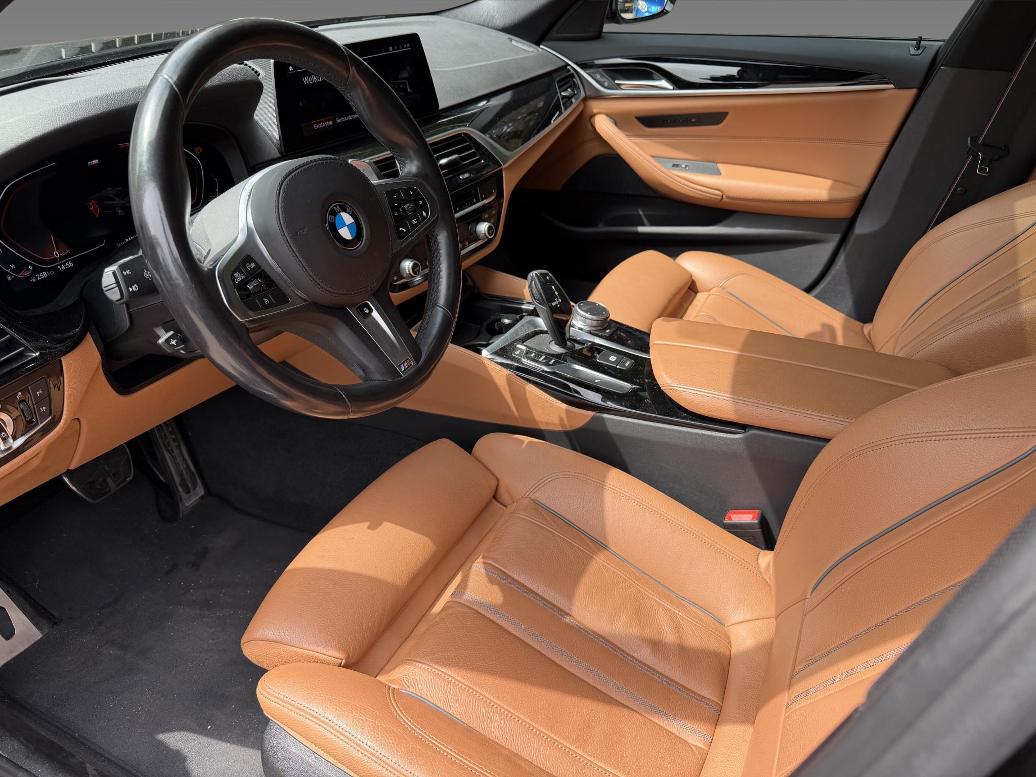 BMW 5 Serie Sedan 520i - Afbeelding 2