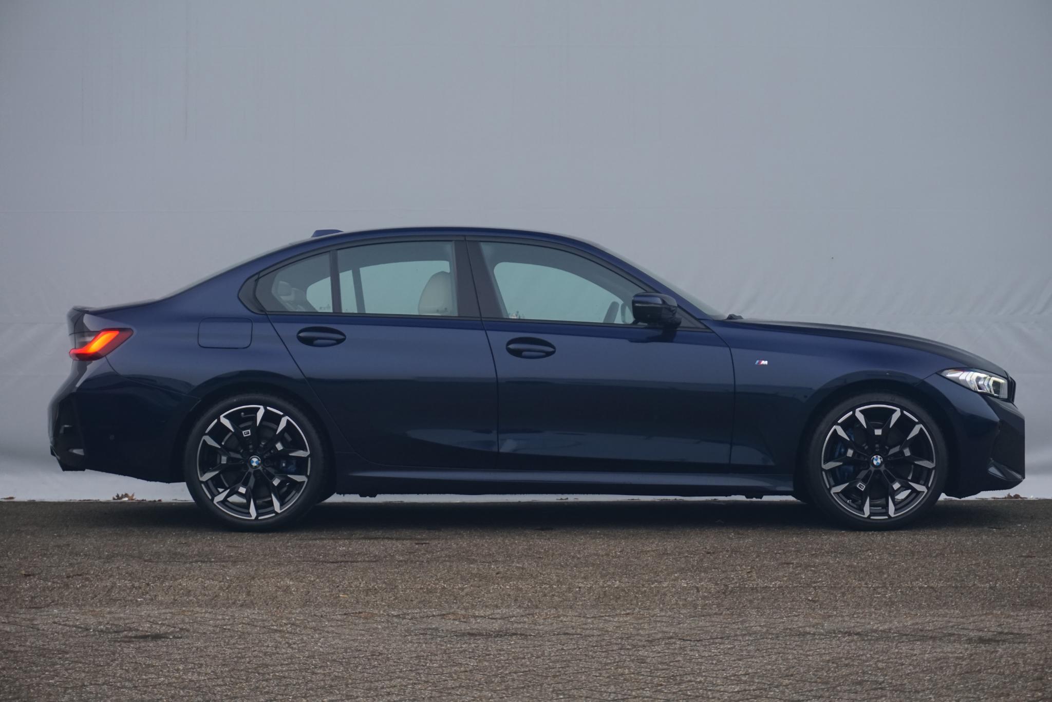 BMW 3 Serie Sedan 330i xDrive - Afbeelding 5