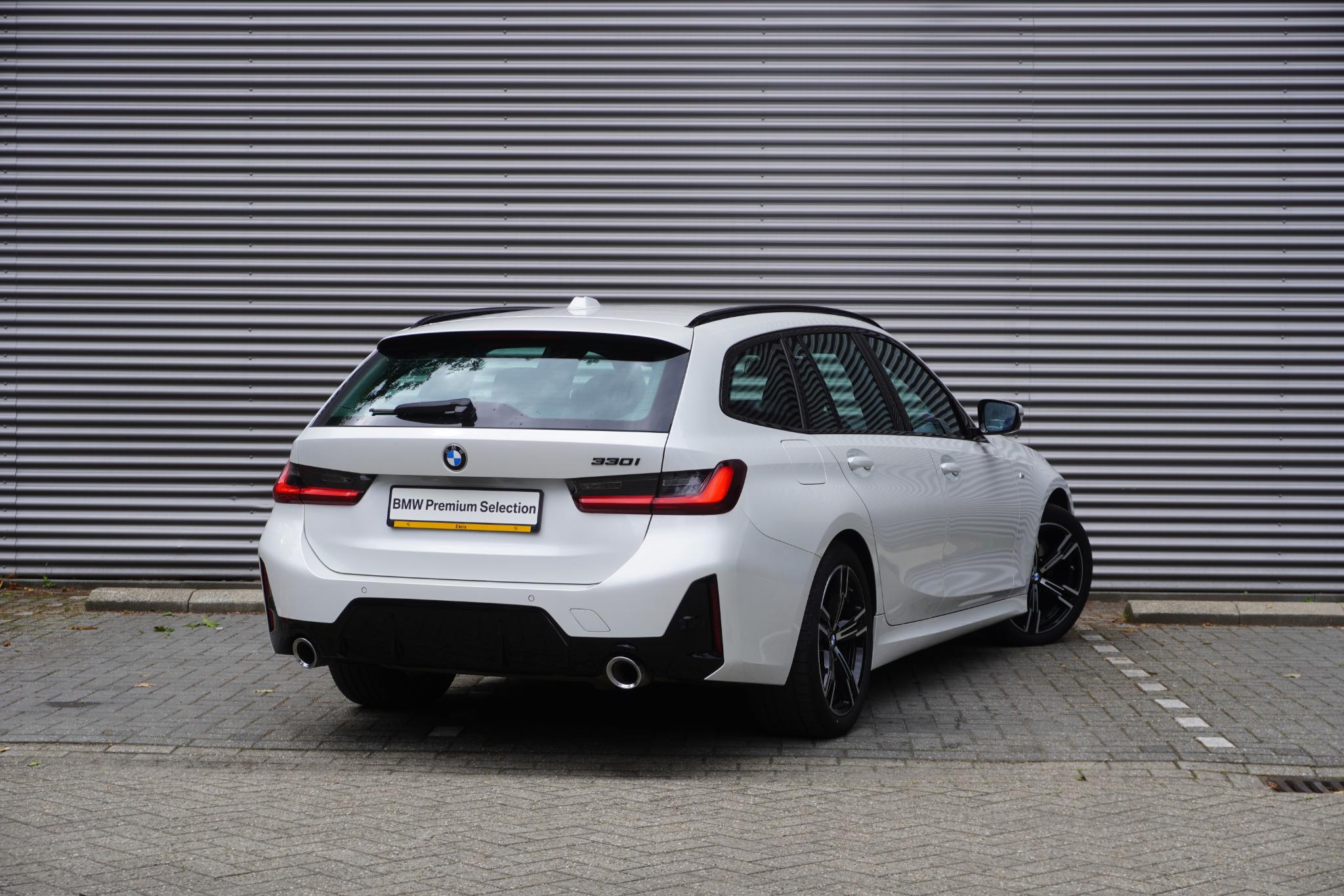 BMW 3 Serie Touring 330i - Afbeelding 2