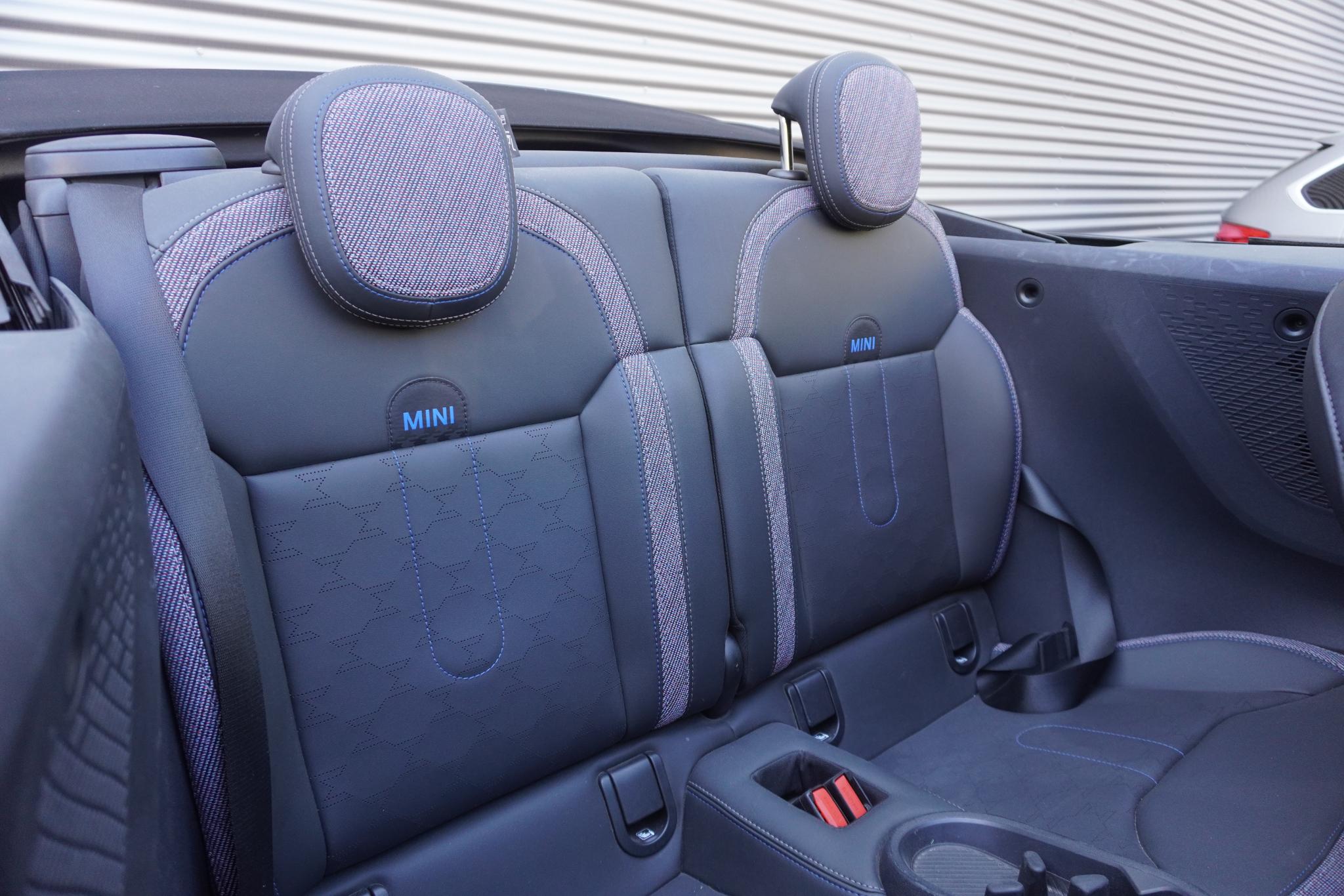 MINI Cabrio