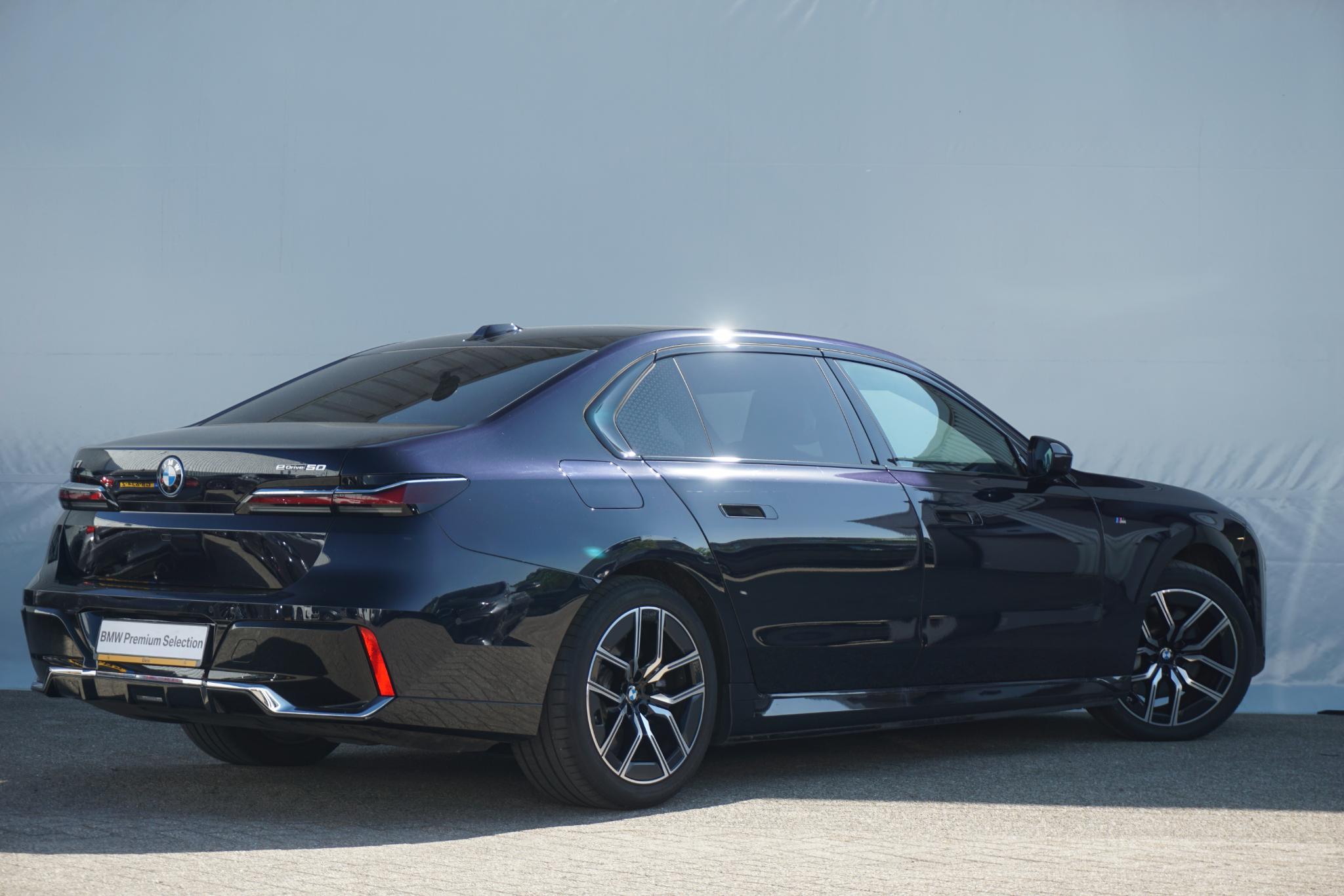 BMW i7 Sedan eDrive50 - Afbeelding 2