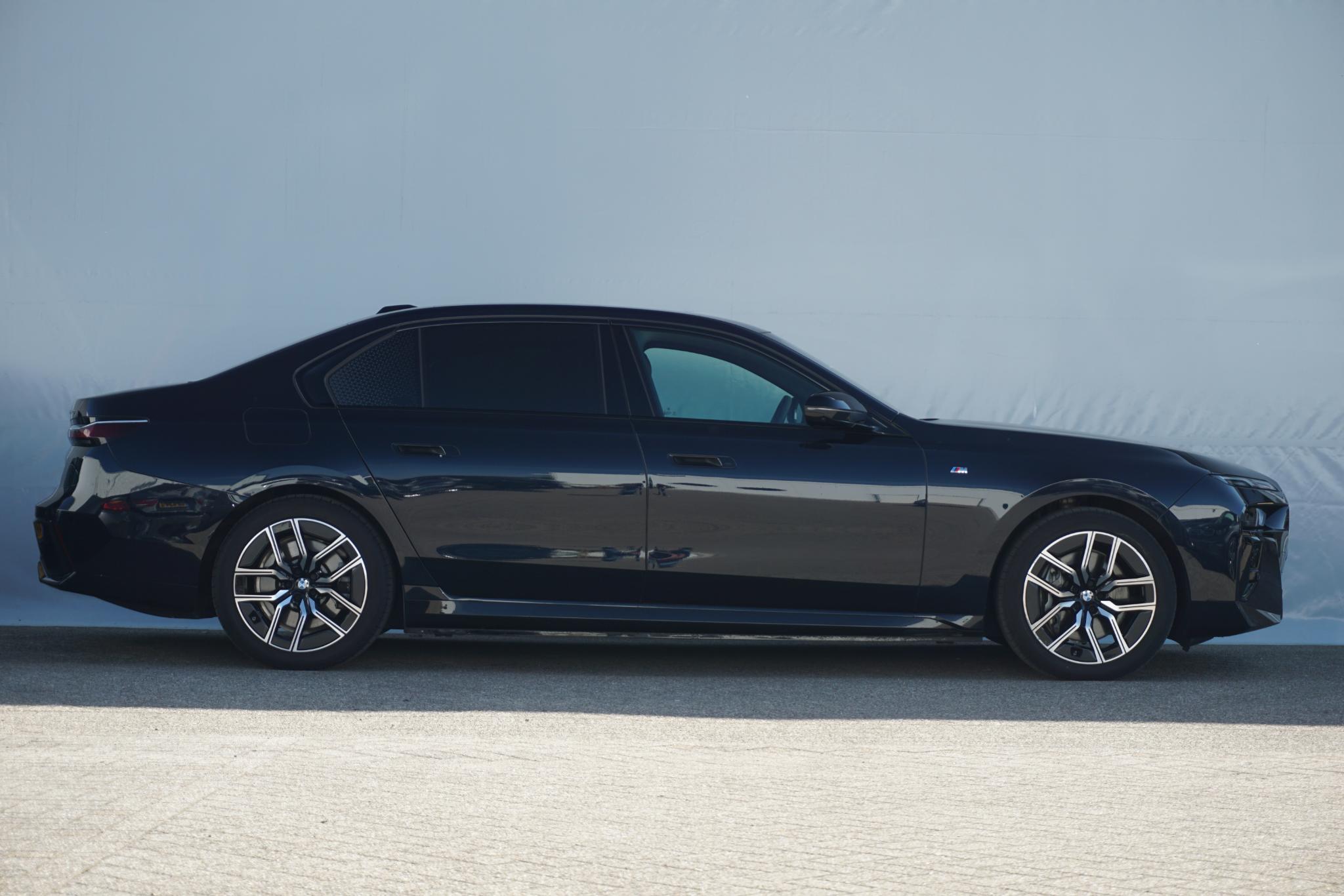 BMW i7 Sedan eDrive50 - Afbeelding 4
