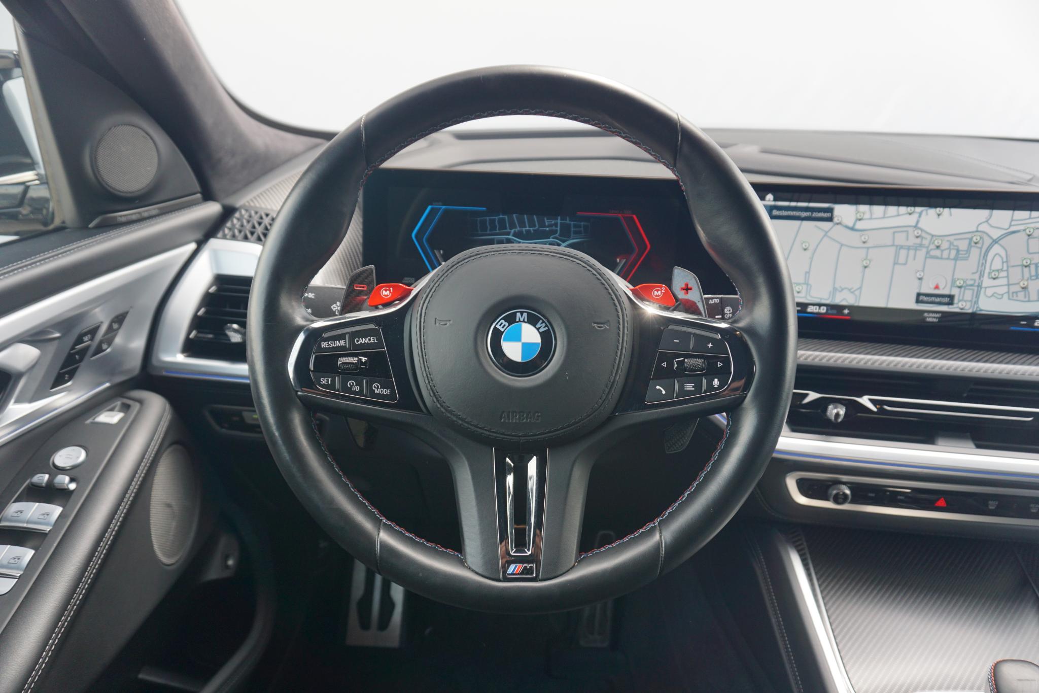 BMW XM