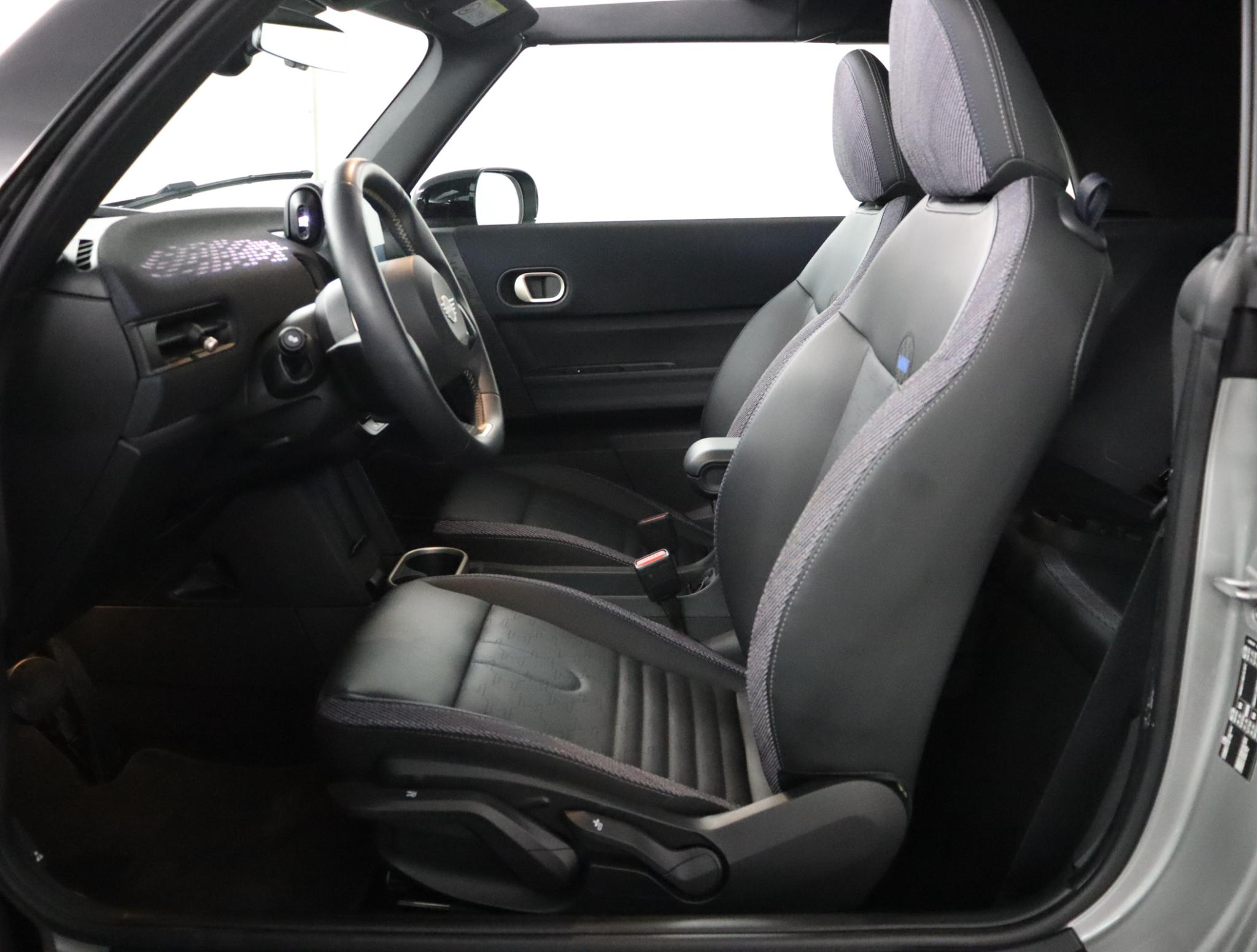 MINI Cabrio