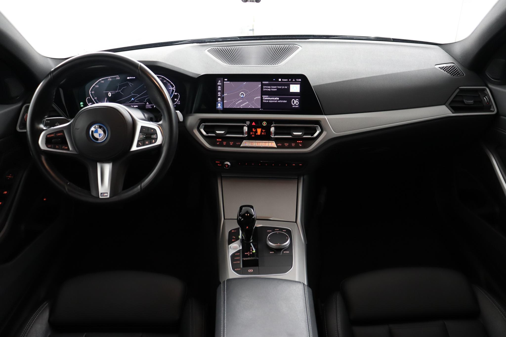 BMW 3-serie 320e Business Edition Plus - Afbeelding 4
