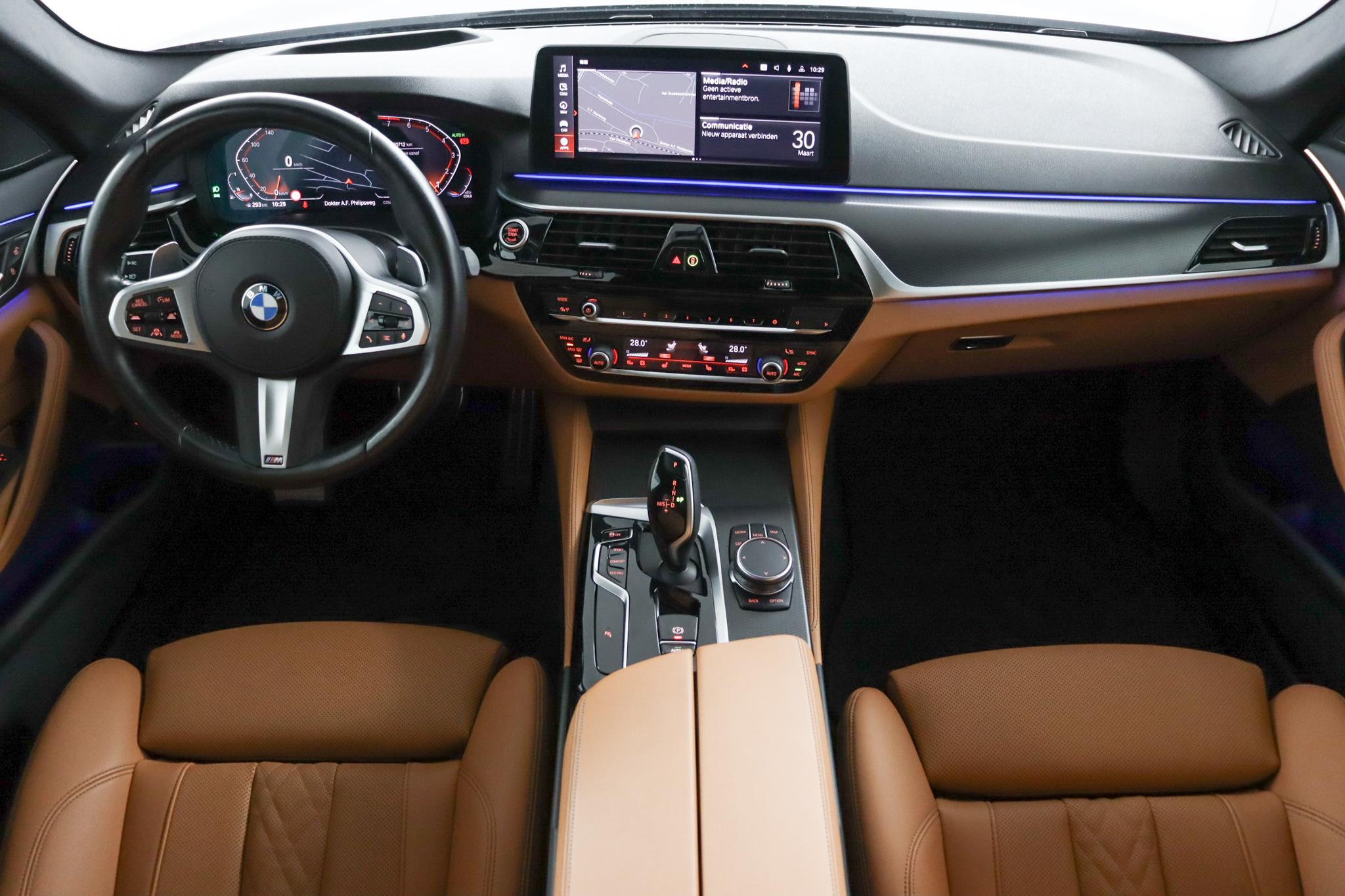 BMW 5-serie Touring 540i xDrive Business Edition Plus - Afbeelding 4