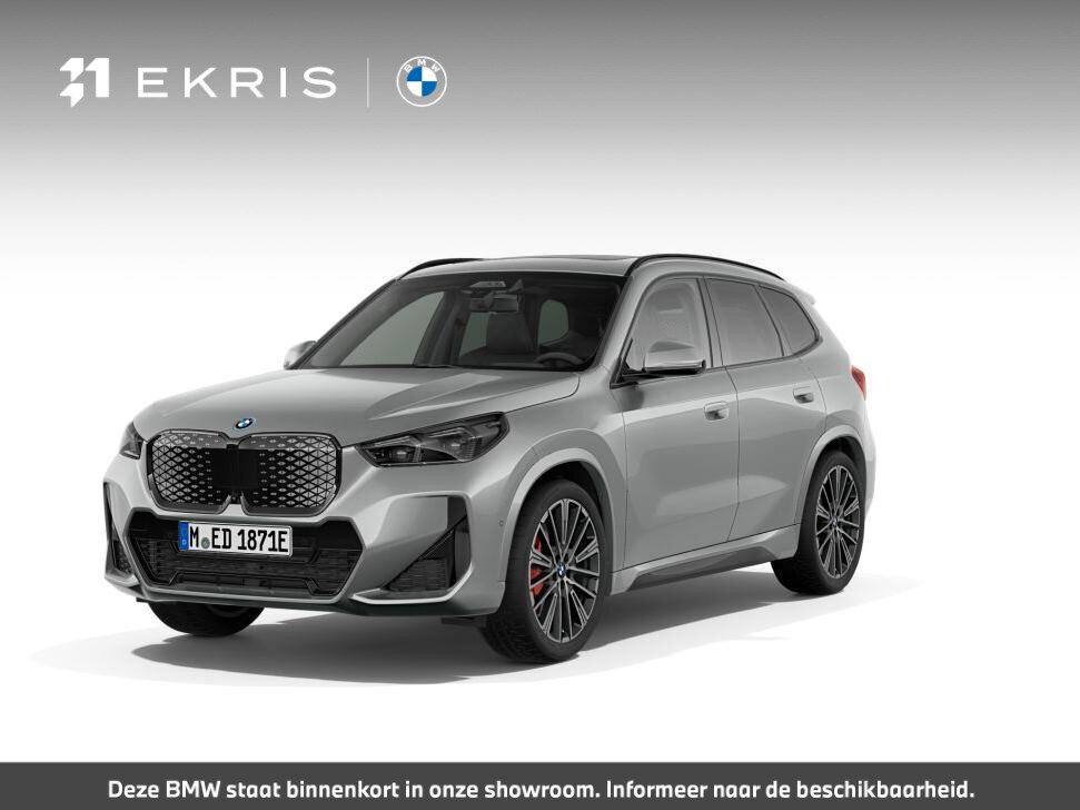 BMW iX1 xDrive30 67 kWh M Sport Edition