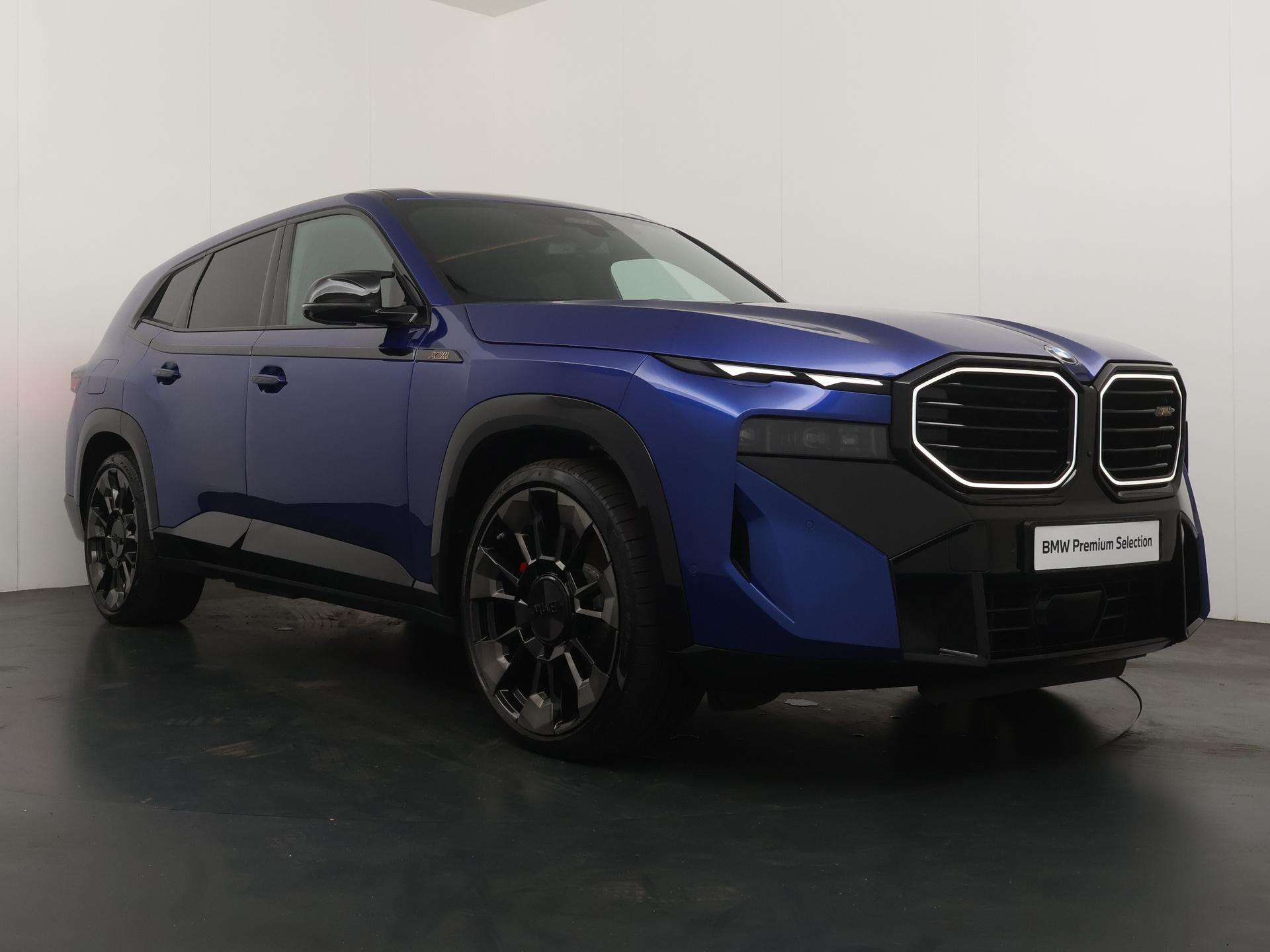BMW XM