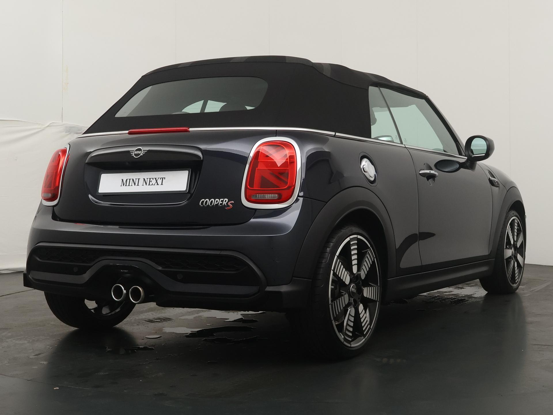 MINI Cabrio