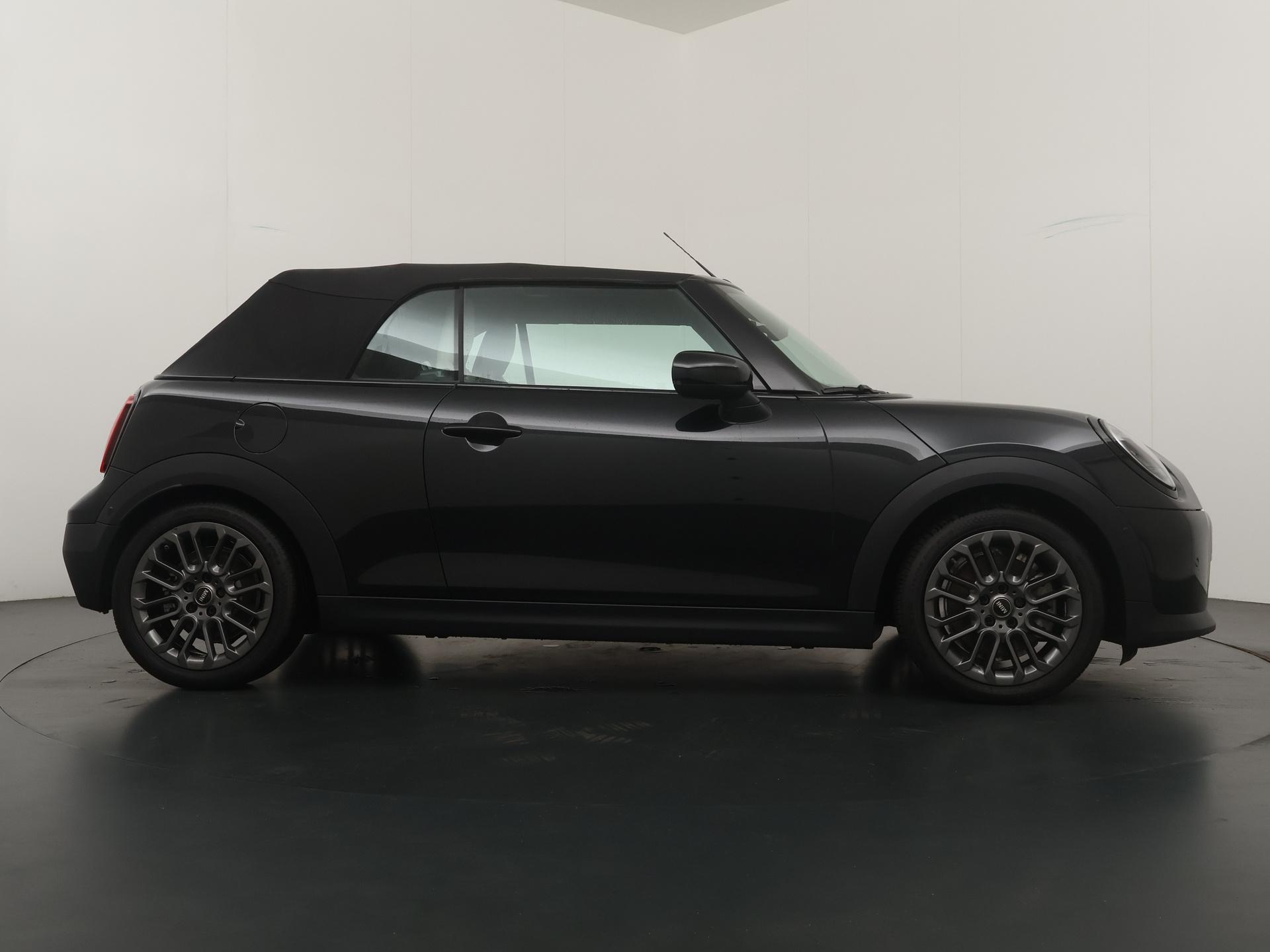 MINI Cabrio