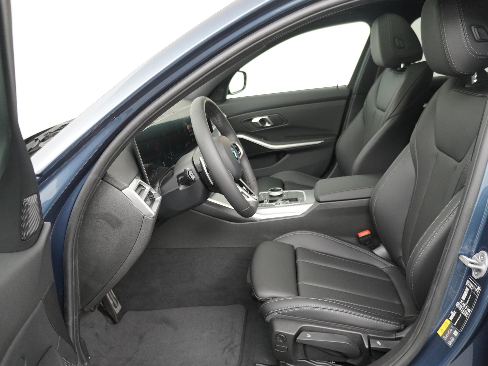 BMW 3 Serie 330e - Afbeelding 4