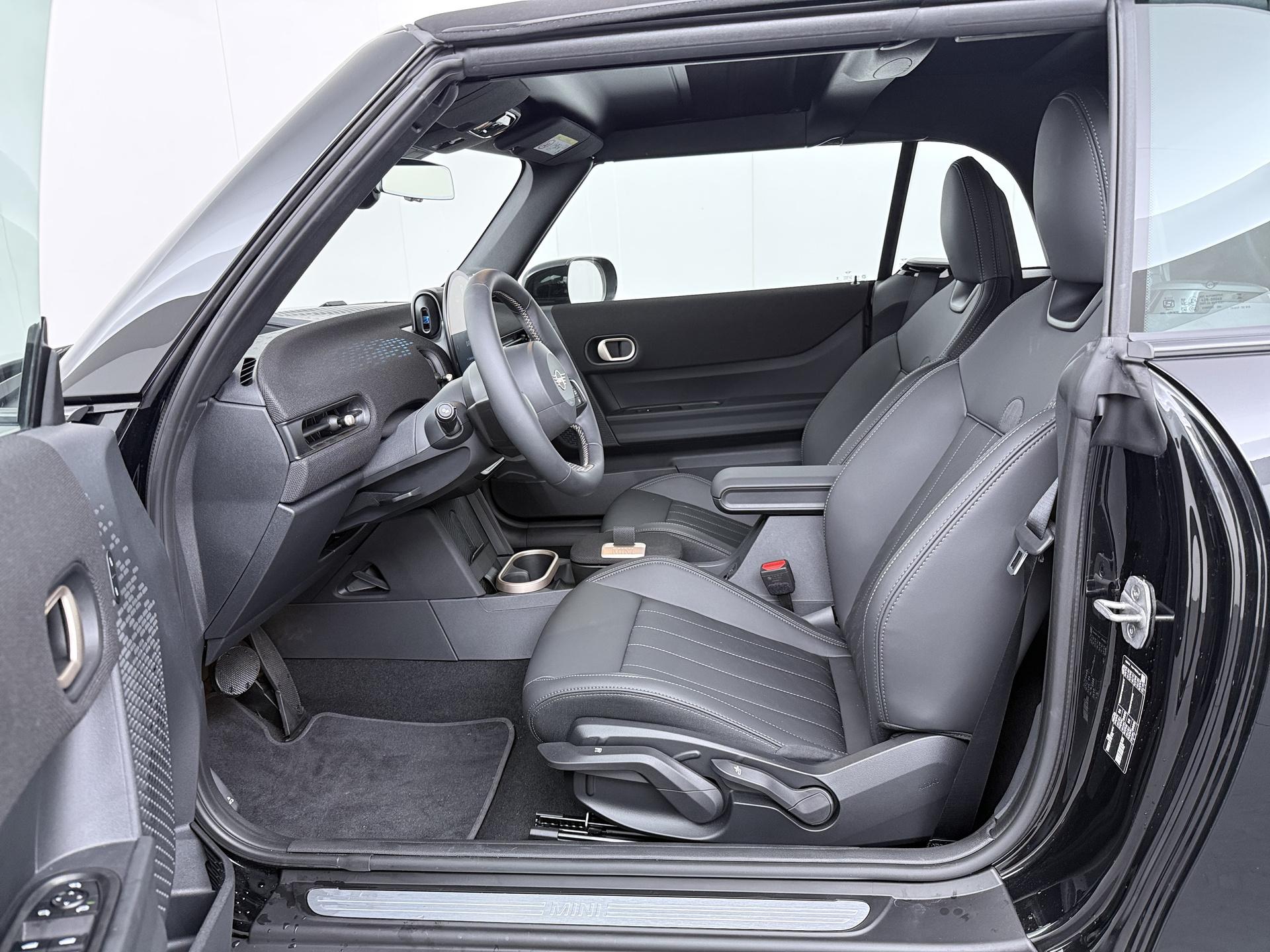MINI Cabrio Cooper C Favoured M-pakket - Afbeelding 4