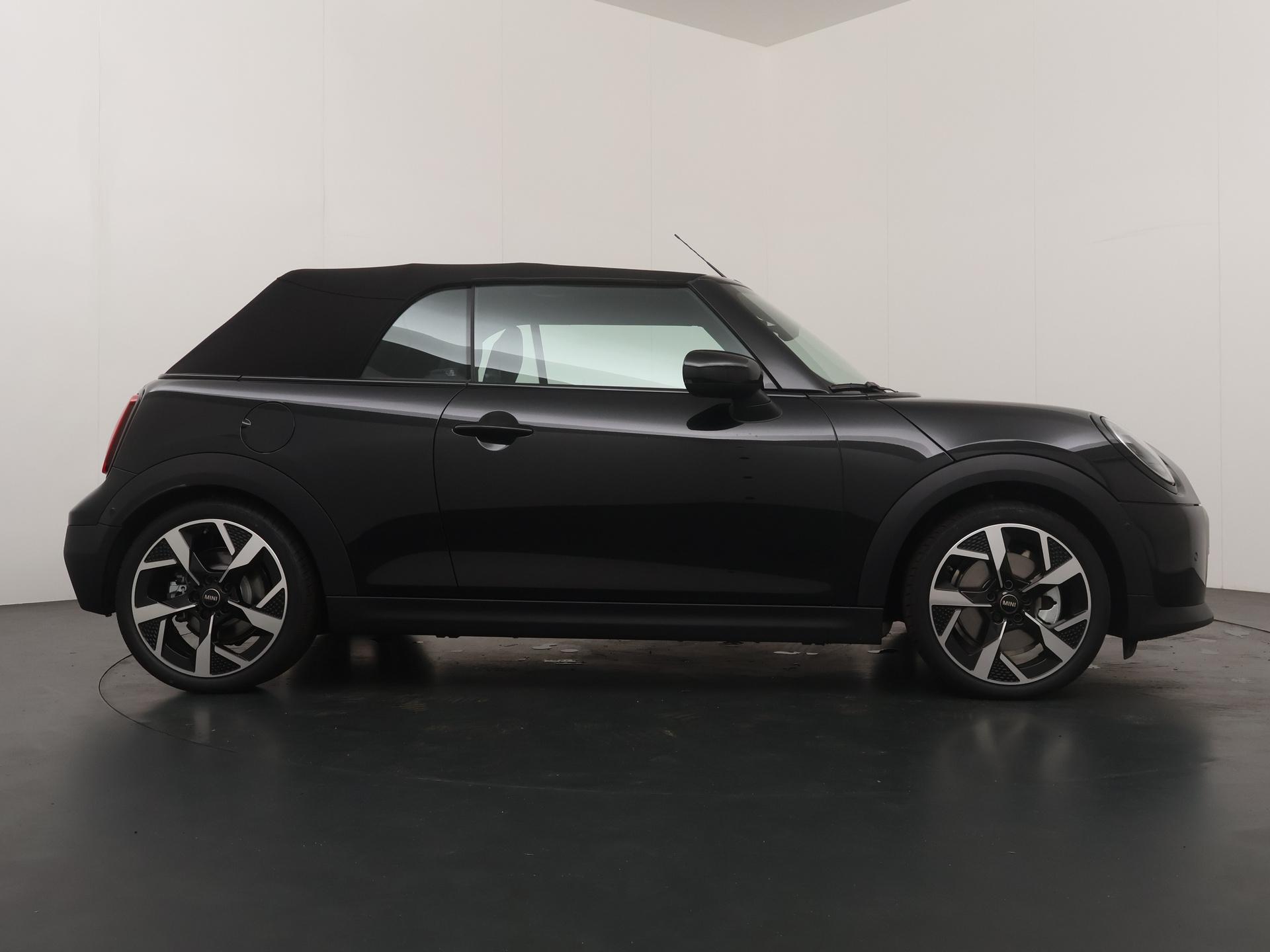 MINI Cabrio