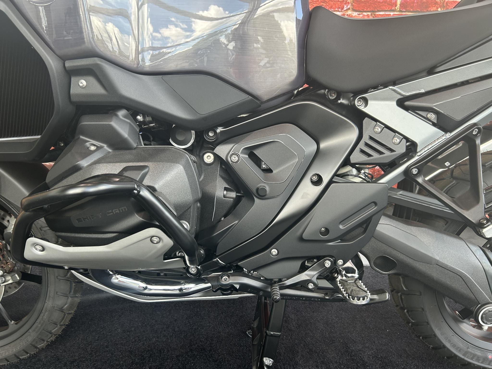 BMW R 1300 GS Adventure - Afbeelding 2