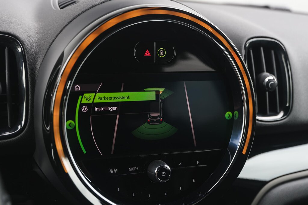 MINI Countryman 18