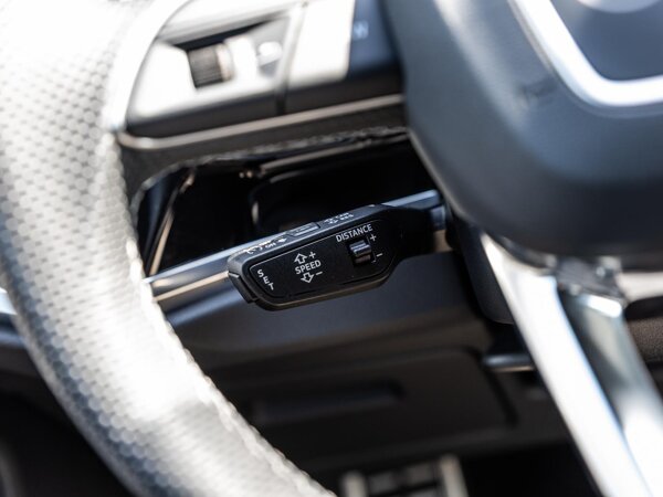cruise control adaptief met Stop&Go en stuurhulp cruise control adaptief met Stop&Go en stuurhulp