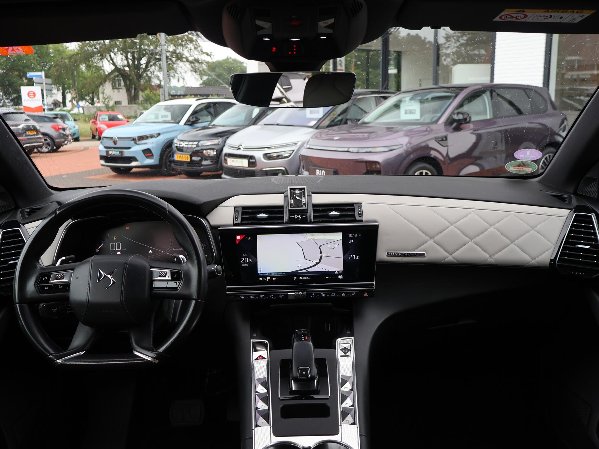 DS DS 7 Crossback Puretech 180PK EAT8 Automaat So Chic Rivoli, Rijklaarprijs | Panoramadak | Leder | Trekhaak | Navigatie | DAB+ - Afbeelding 5