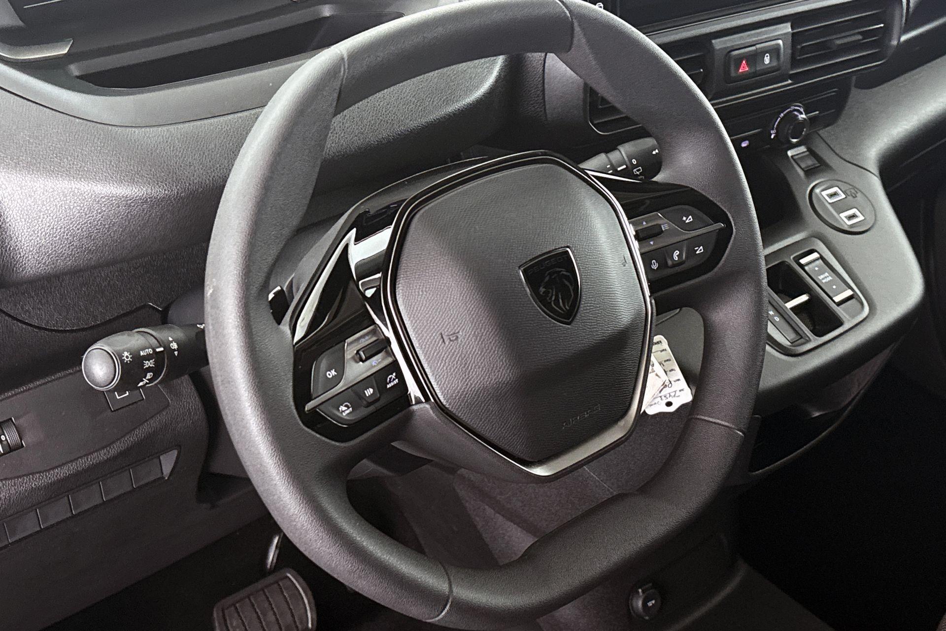 Peugeot e Partner (10)