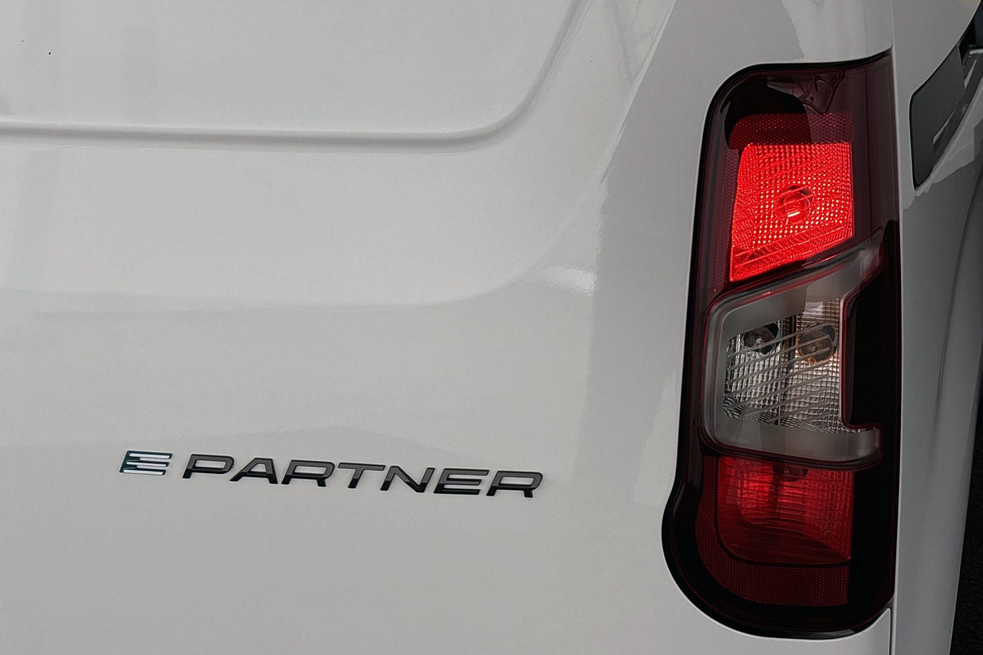Peugeot e Partner (17)