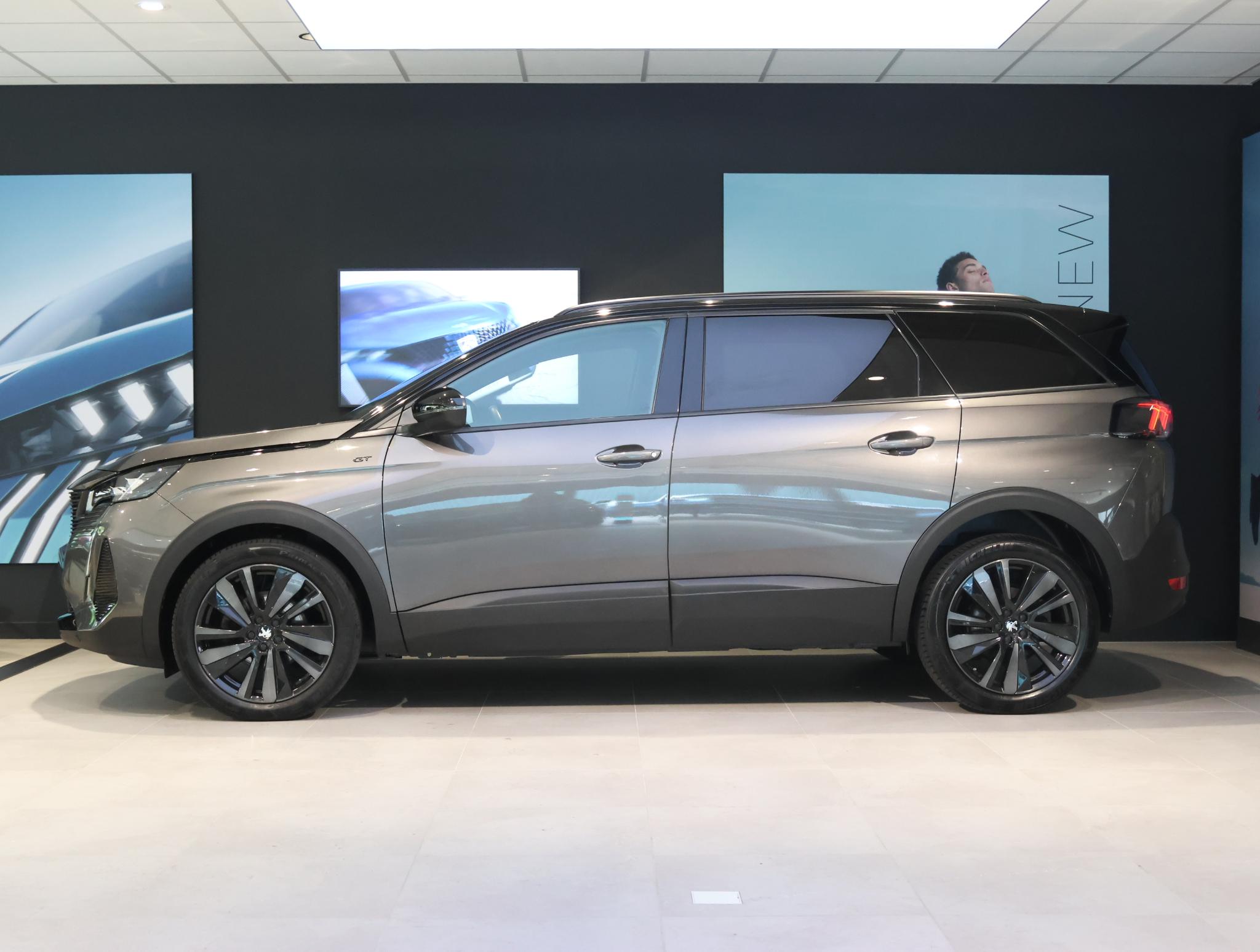 Peugeot 5008 SUV GT 130 pk Automaat - Afbeelding 2