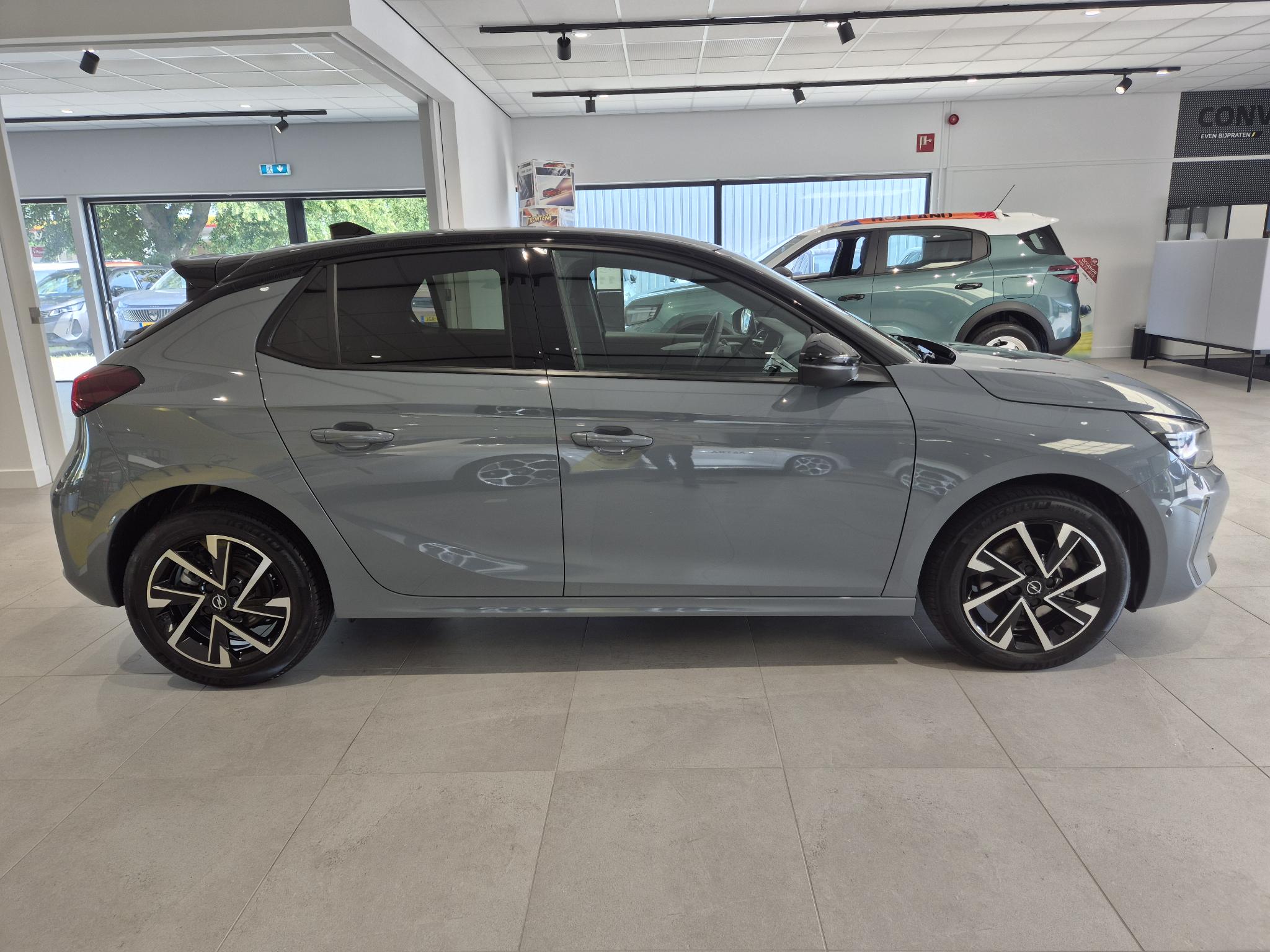 Opel Corsa GS 110 pk Turbo Hybrid - Afbeelding 2