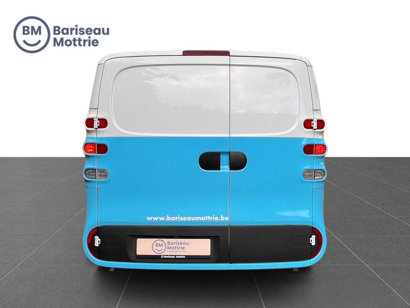 Maxus eDeliver5 VAN ELEC 64 KWH L1H1 - Image 5