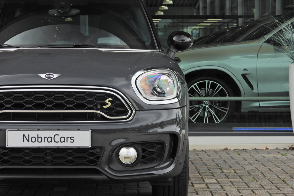 MINI Countryman 13