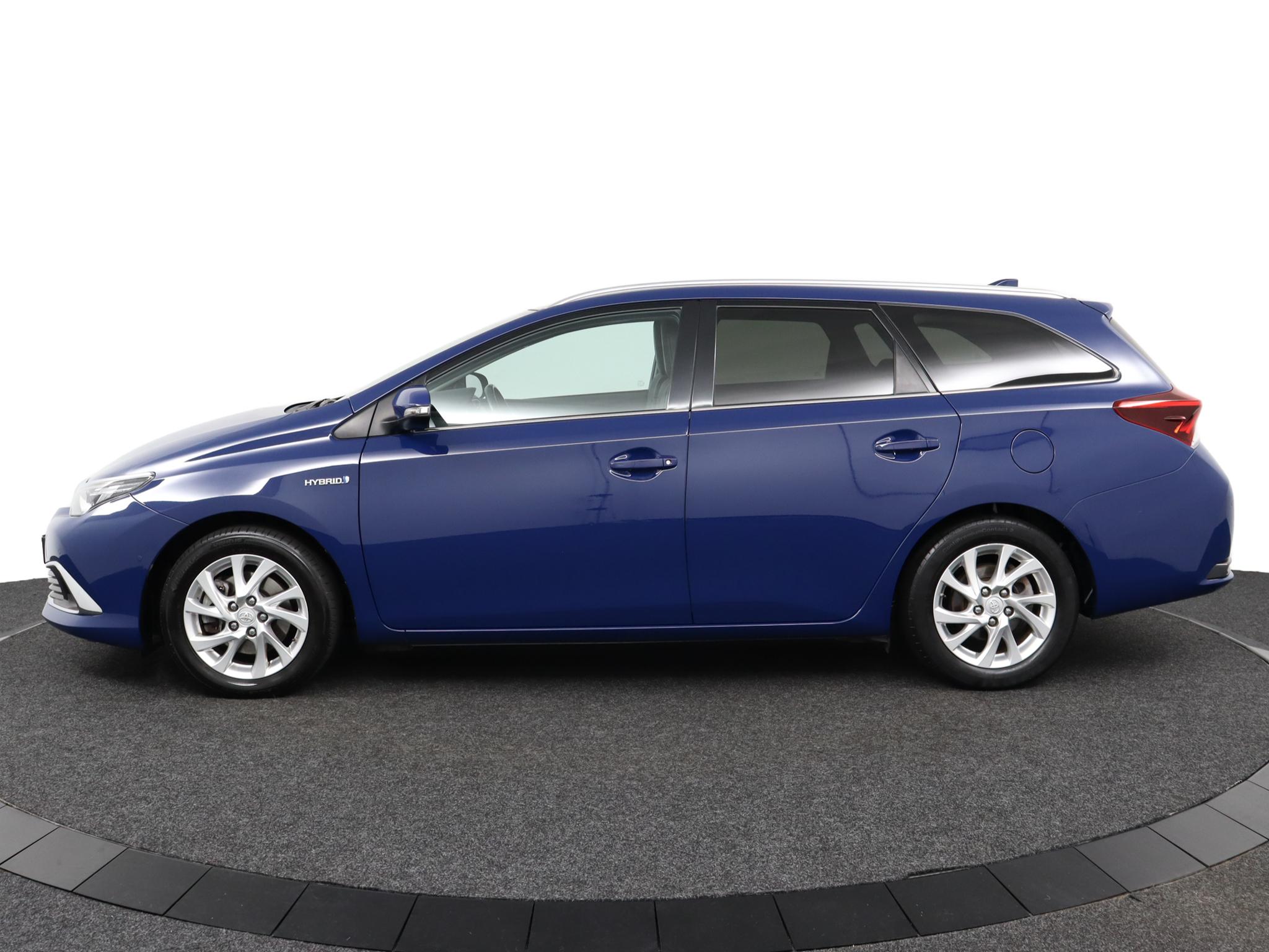 Toyota Auris Touring Sports 1.8 Hybrid Executive - Afbeelding 2