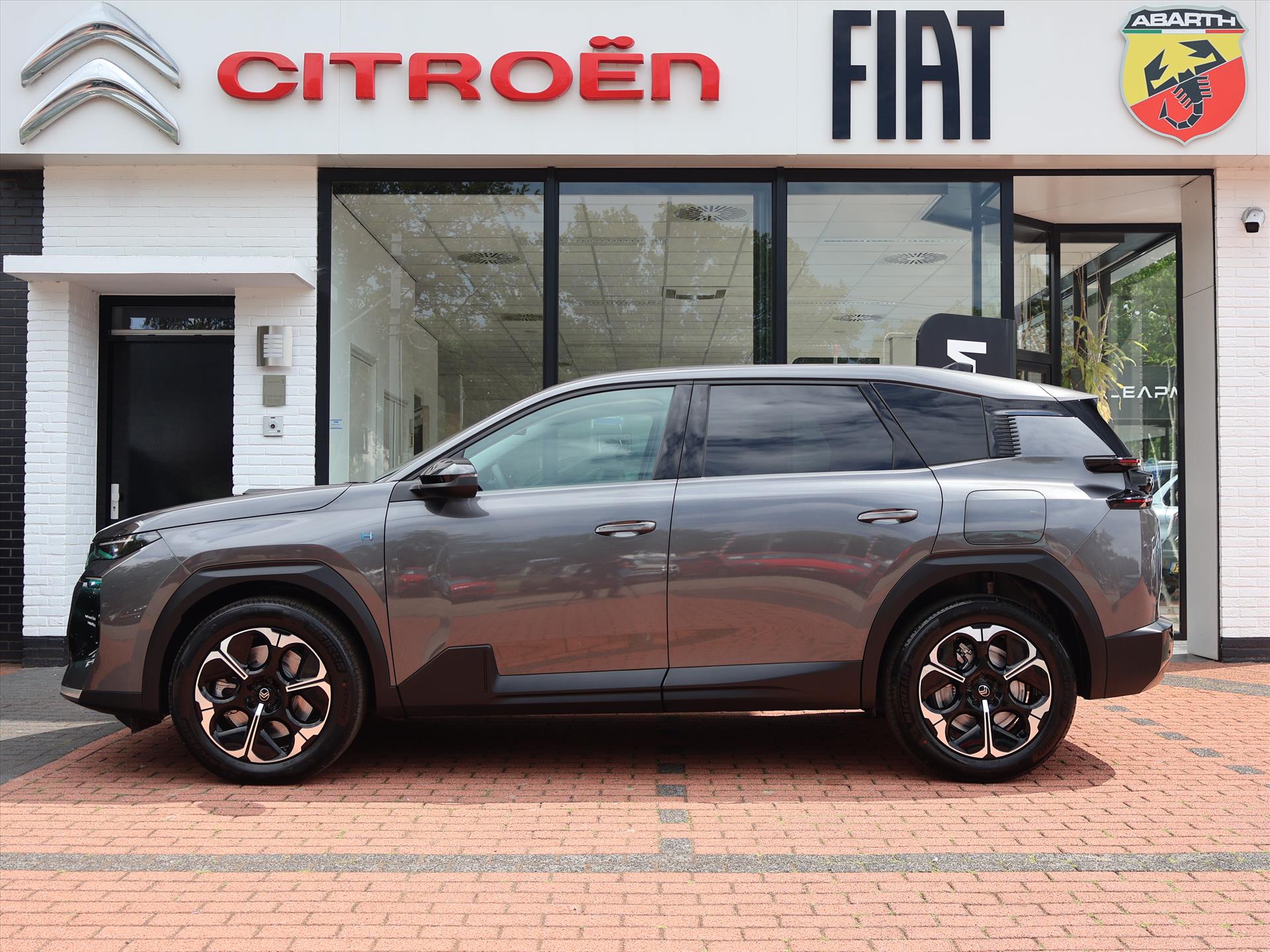 Citroën C5 Aircross Plug-in Hybrid 225PK Automaat.7 Plus, Rijklaarprijs | Adaptieve Cruise | Trekhaak afn. | Camera | Navigatie - Afbeelding 2