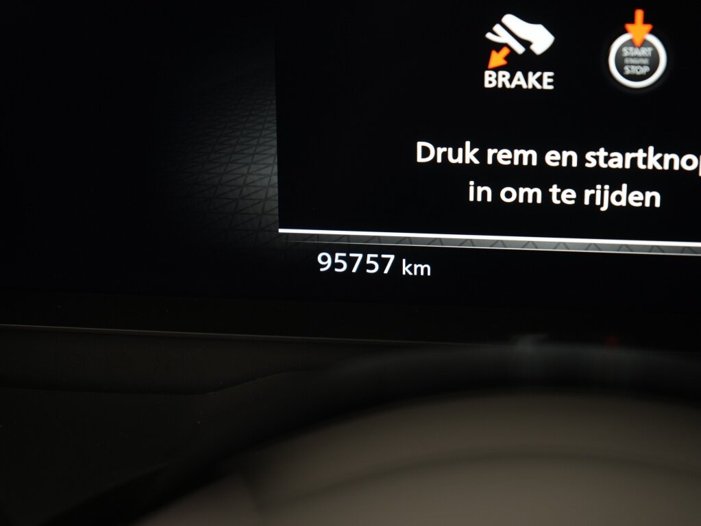 Nissan QASHQAI 1.3 MHEV Tekna | Panoramadak | 360 camera | Navigatie | Adaptive - Afbeelding 4