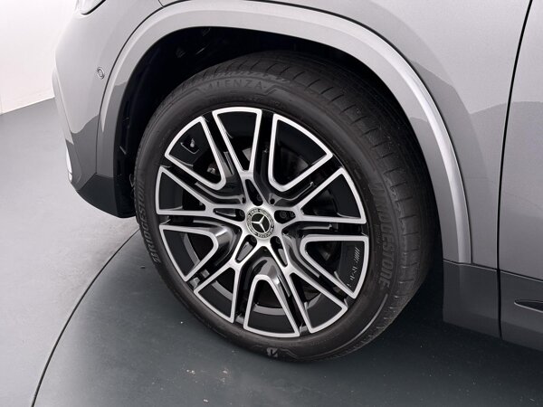 20" 10-dubbelspaaks lichtmetalen AMG velgen