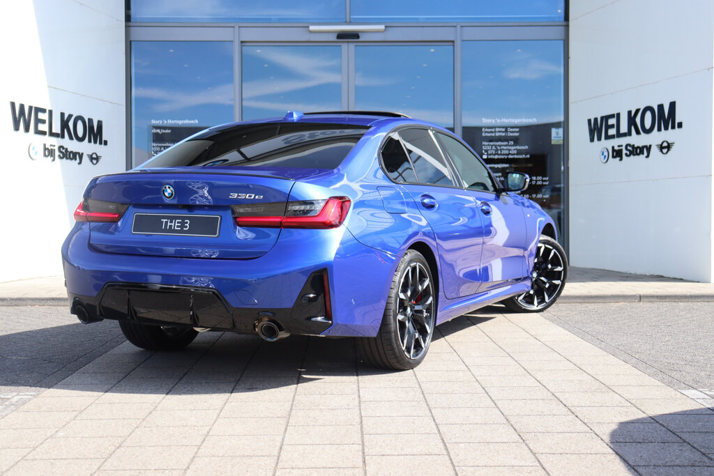 BMW 3 Serie 8