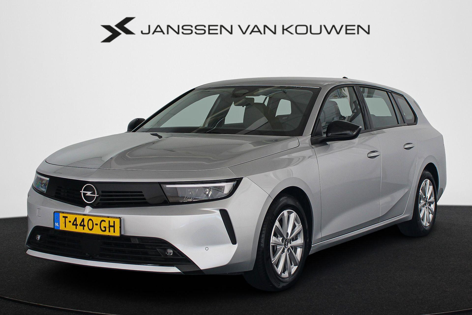 Opel Astra Sports Tourer 1.2 Edition