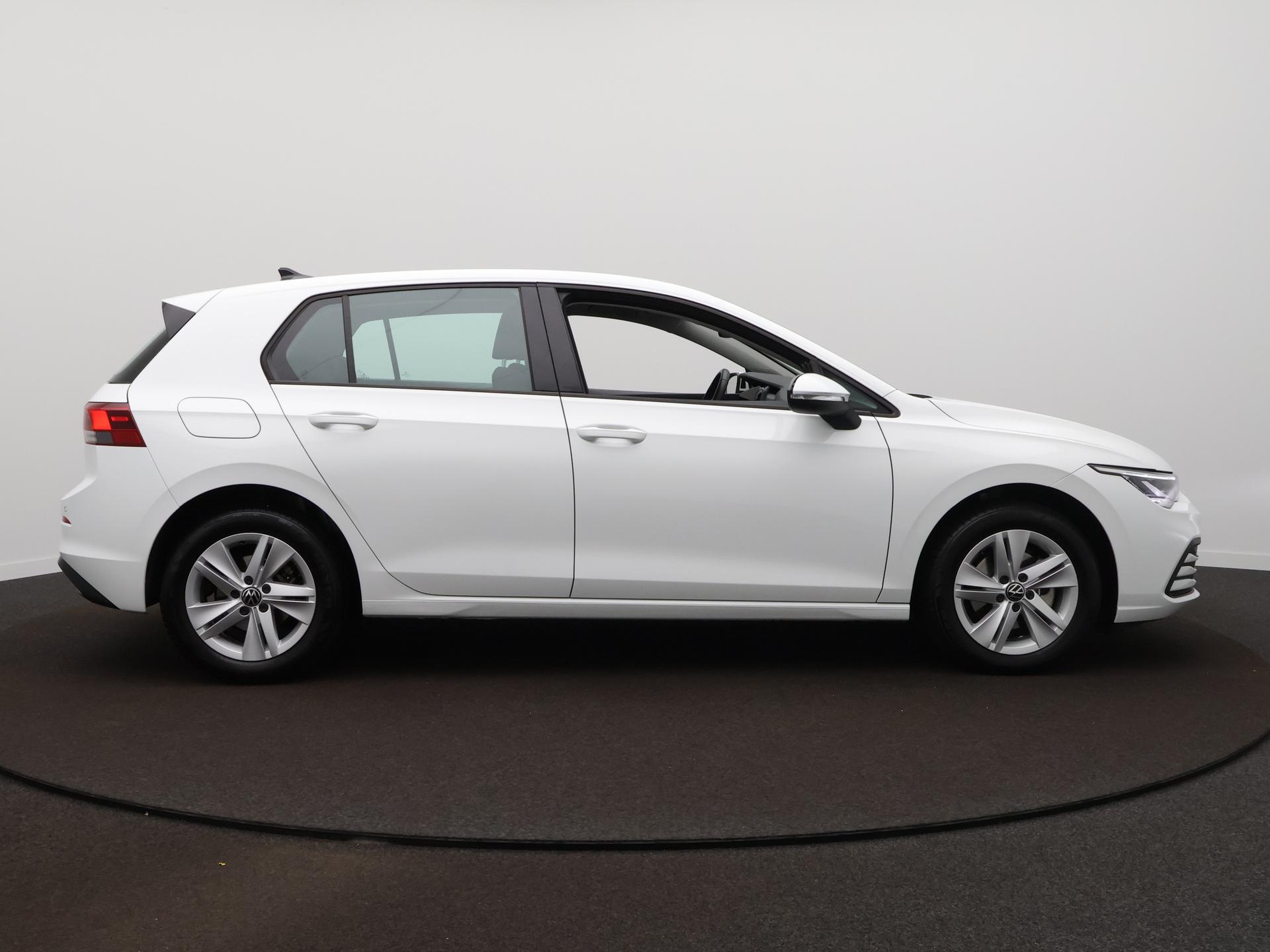 Volkswagen Golf 1.0 eTSI Life  - Afbeelding 4