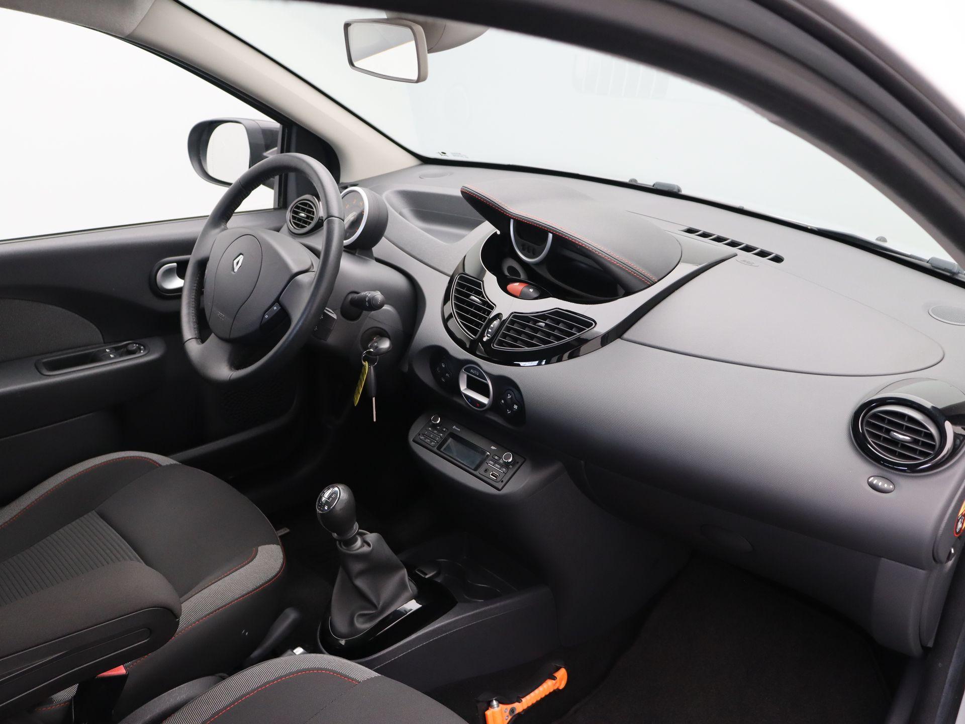 Renault Twingo 1.2 16V Dynamique - Afbeelding 9