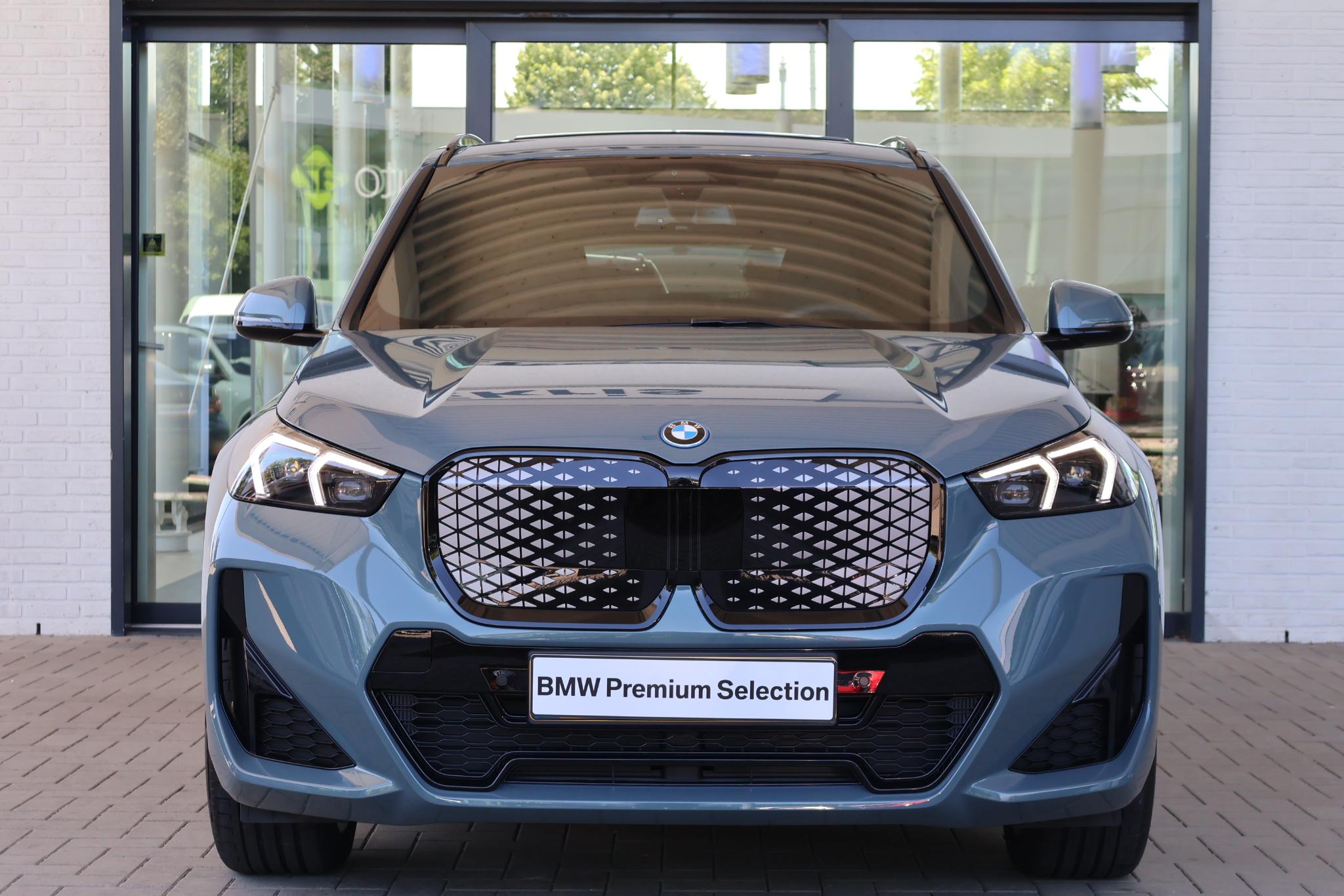 BMW iX1 eDrive20 67 kWh M Sport Edition - Afbeelding 3