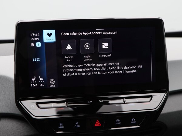 Apple Carplay/Android Auto Apple Carplay/Android Auto