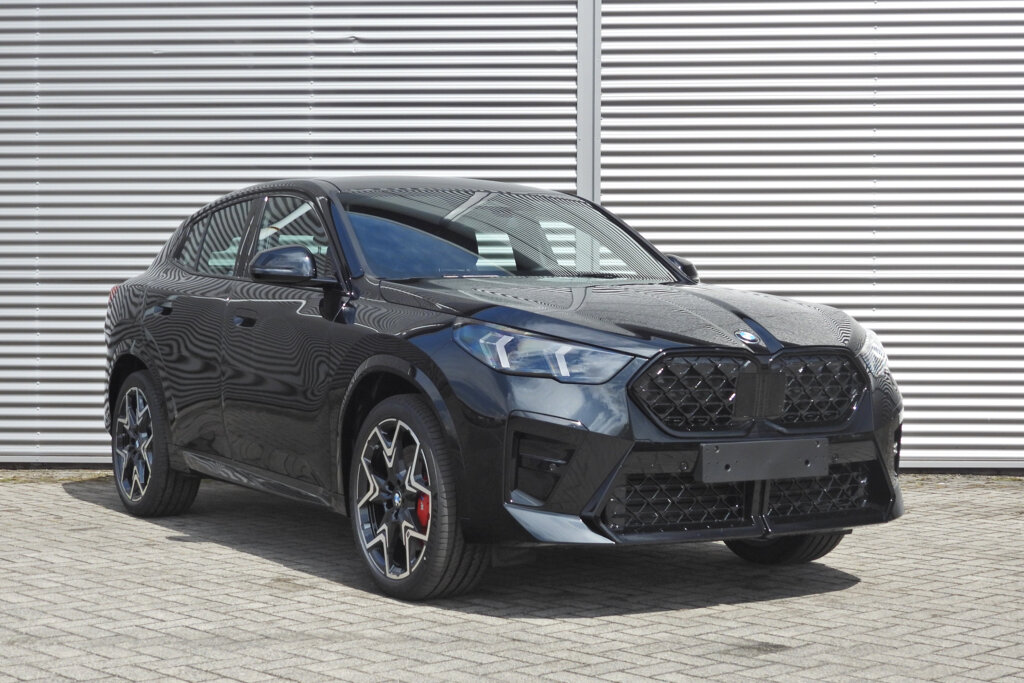 BMW X2 3