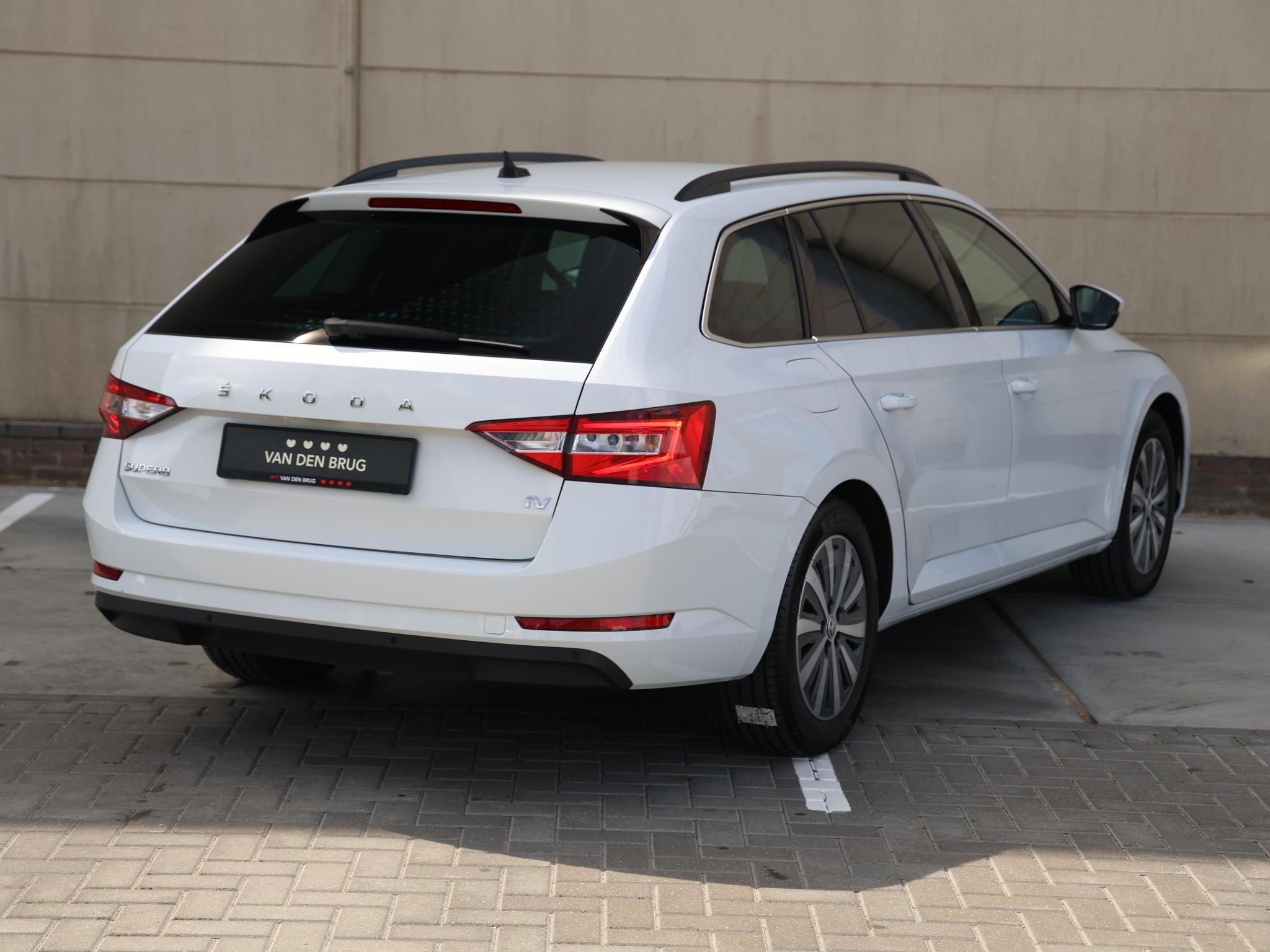 Škoda Superb Combi 1.4 TSI iV Business Edition - Afbeelding 5