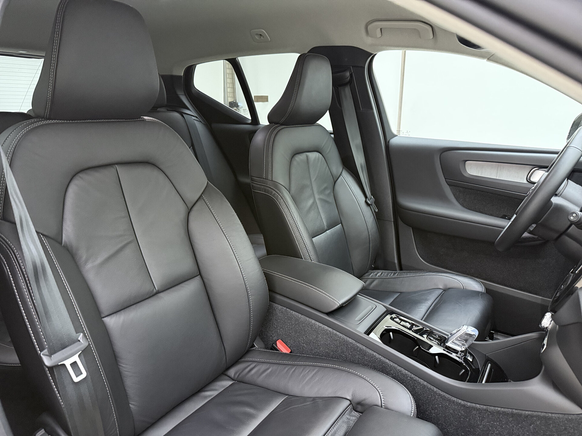 Volvo XC40 B4 Inscription - Afbeelding 4