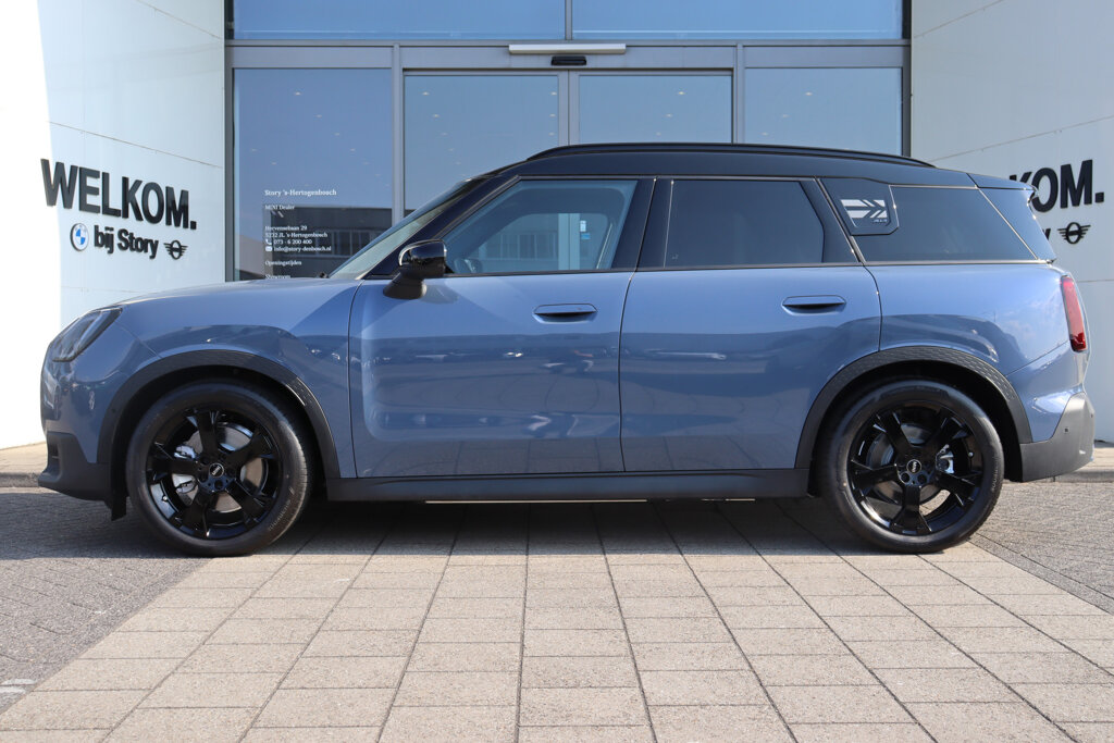 MINI Countryman 5